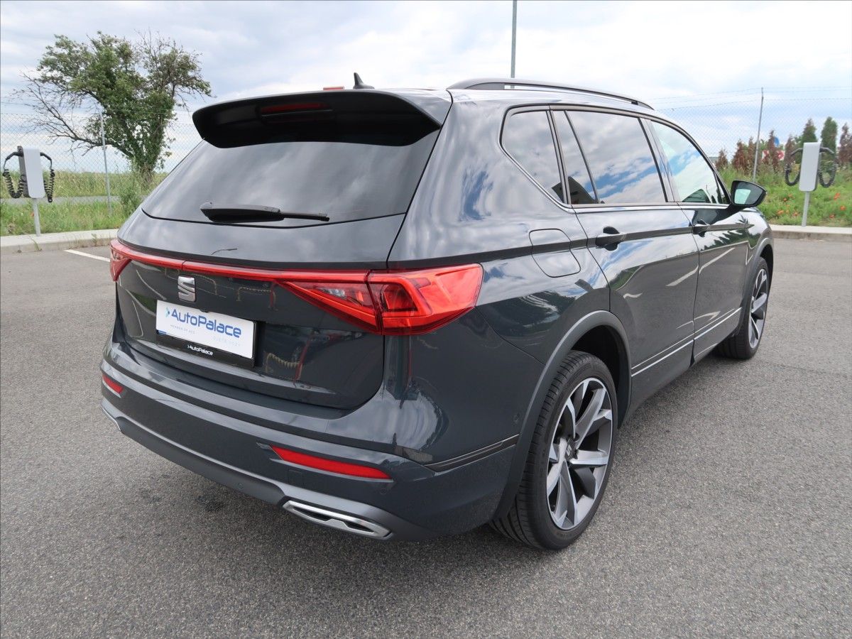 Seat Tarraco, 2,0 TDi FR DSG 4x4 ČR 1.maj - fotka 2