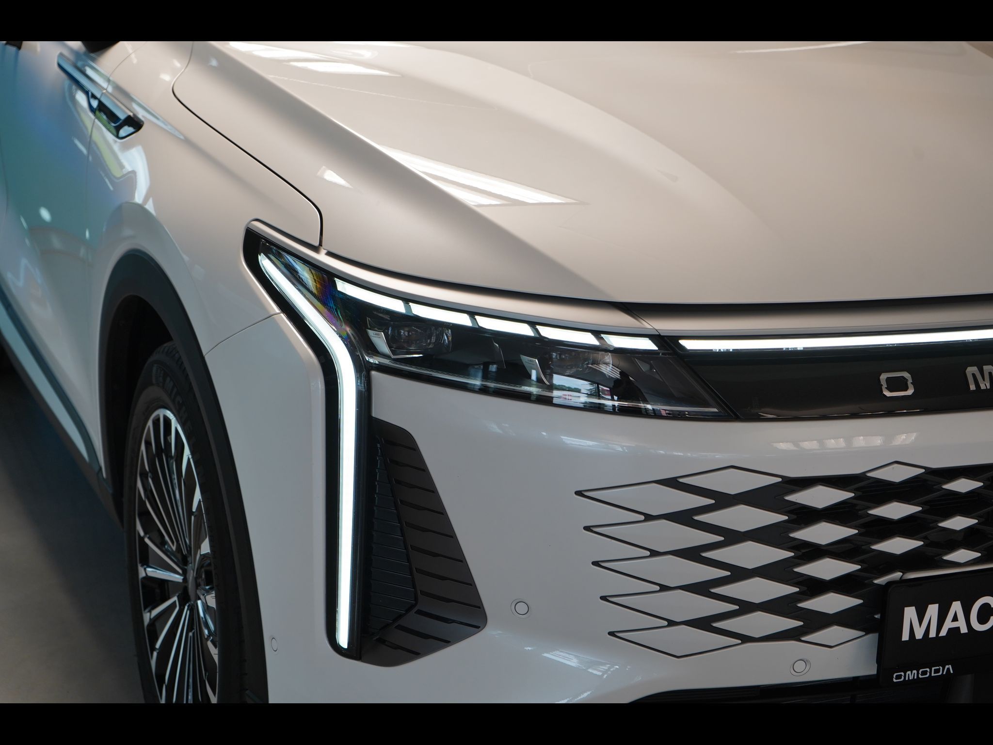 Omoda 9, 1.5 T-GDI 3DHT AWD PREMIUM - fotka 4