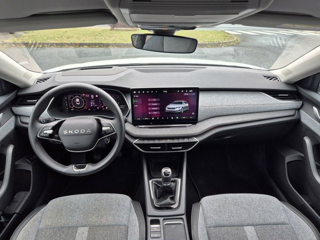 Škoda Octavia, Top Selection 1.5 TSi 110 kW - fotka 6