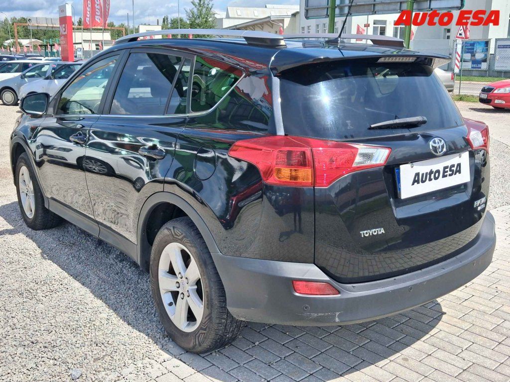 Toyota Rav4, 2.0 - fotka 6