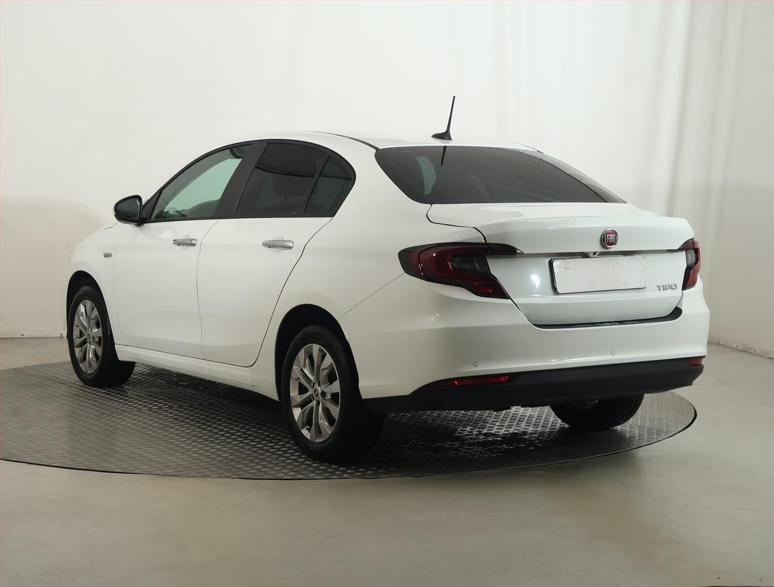 Fiat Tipo, 1.6 MultiJet, Záruka, ČR,1.maj - fotka 4