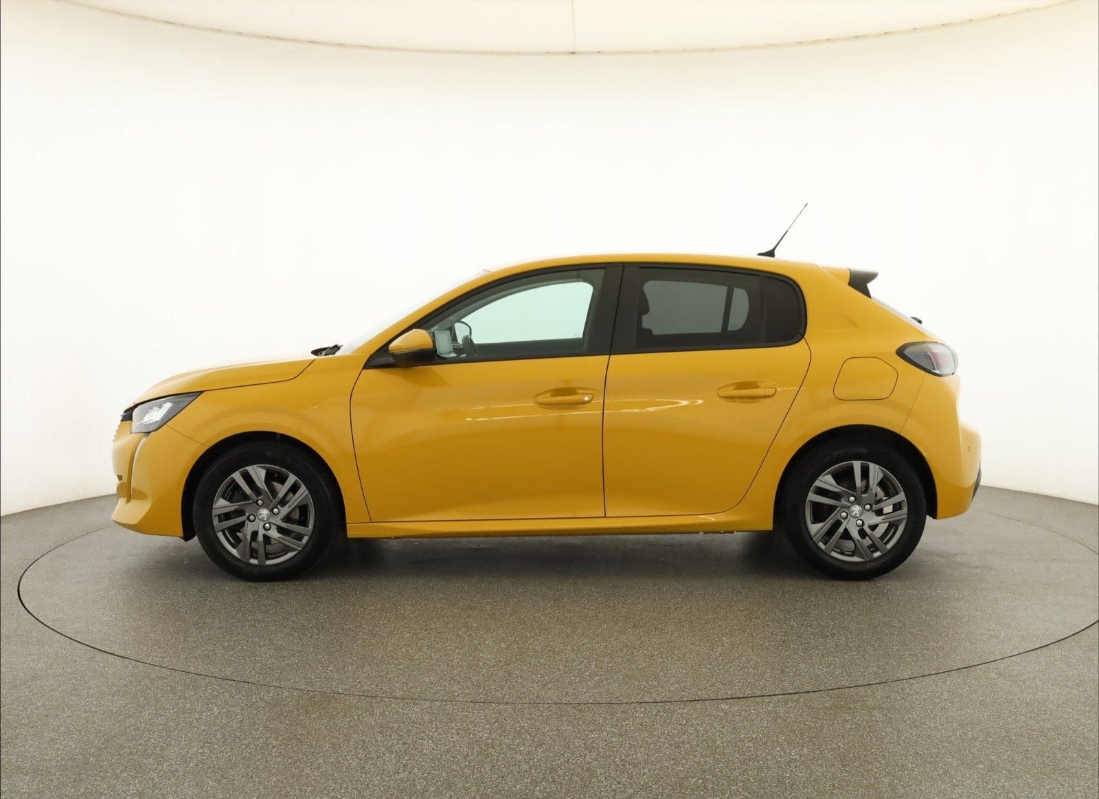 Peugeot 208, 1.2 PureTech, ČR,1.maj - fotka 3