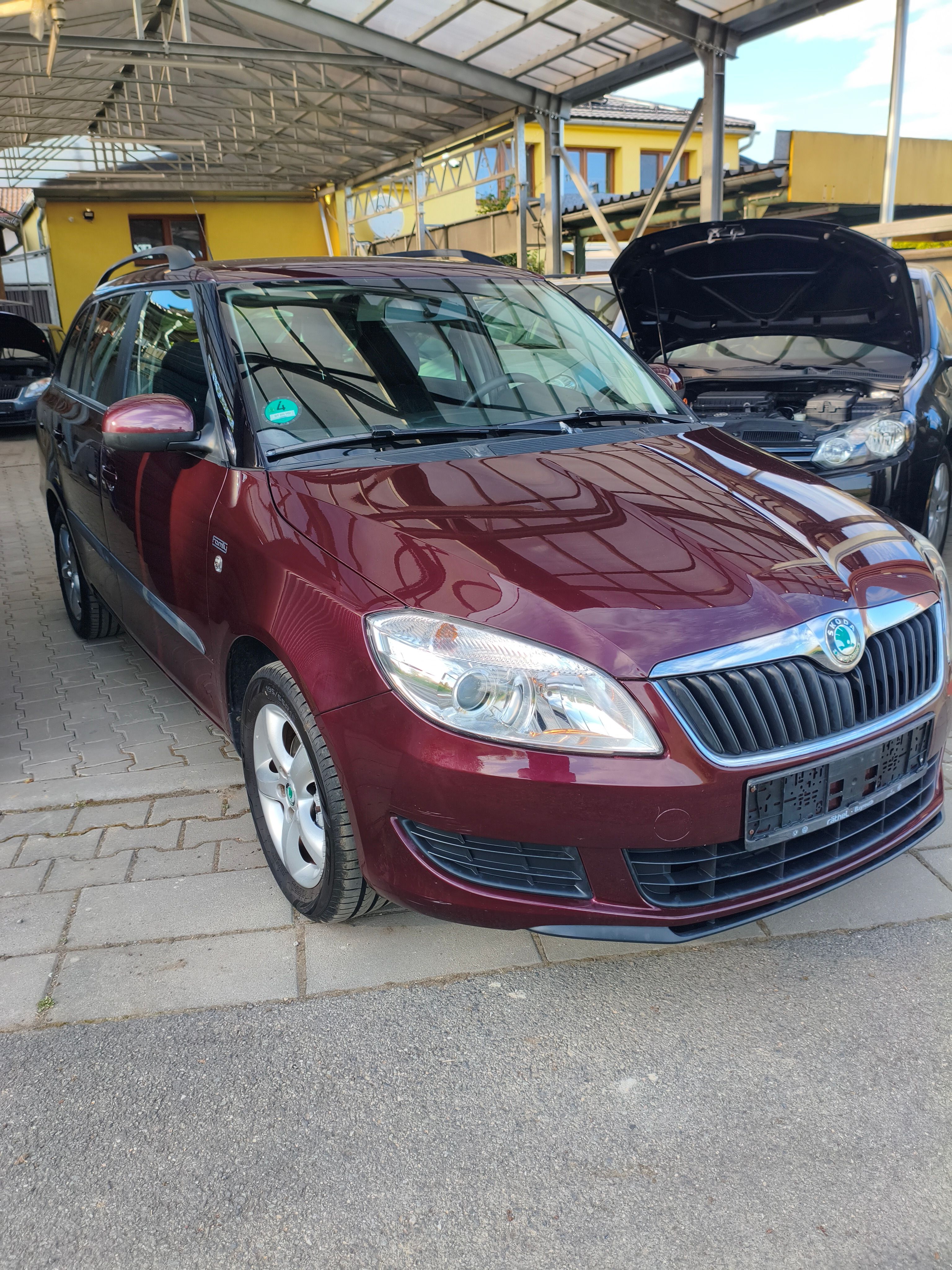Škoda Fabia, 1.4. 16V FACELIFT 63KW - fotka 2