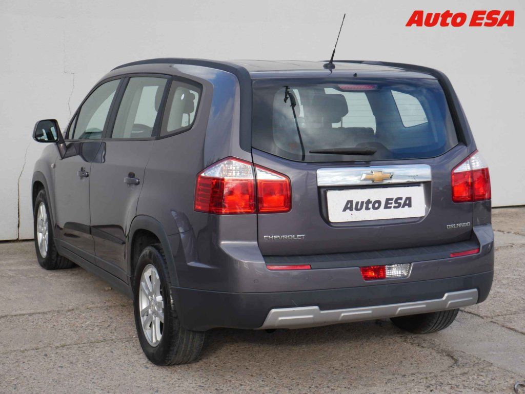 Chevrolet Orlando, 2.0 VCDi 7 míst,ČR,AT - fotka 4