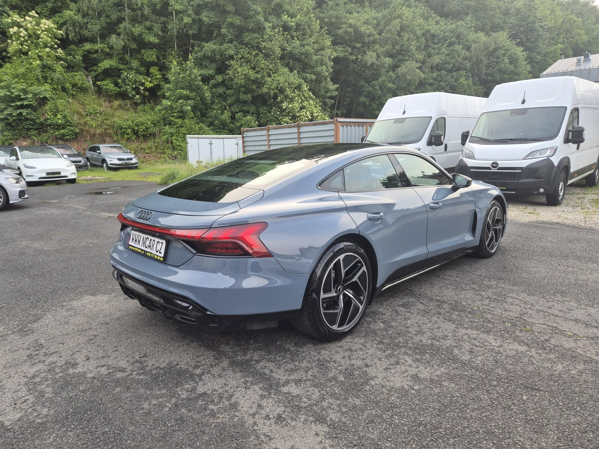 Audi e-tron GT, QUATTRO 350kw 20ALU - fotka 5
