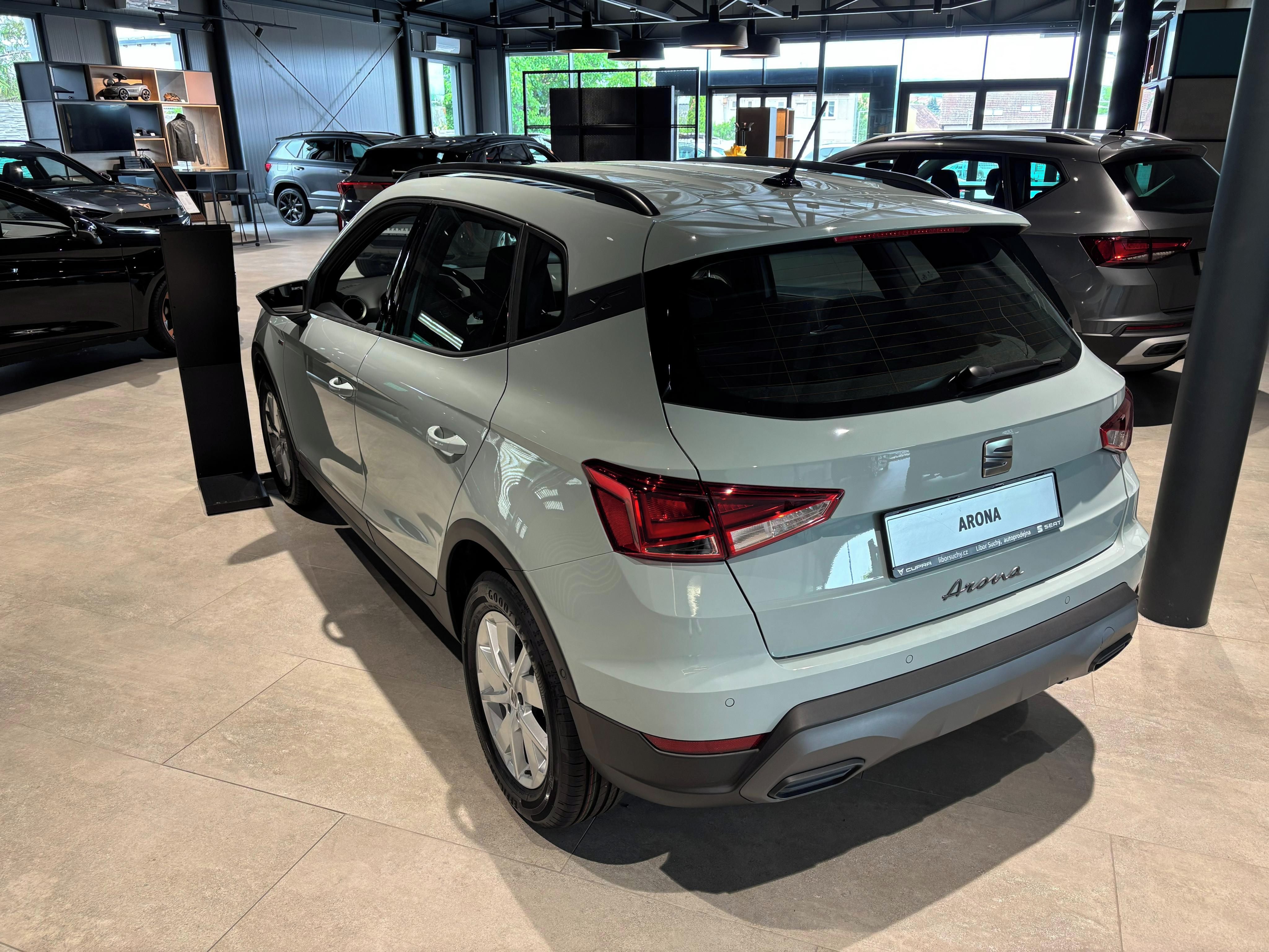 Seat Arona, 1.0 TSI 70 kW 5M - fotka 3