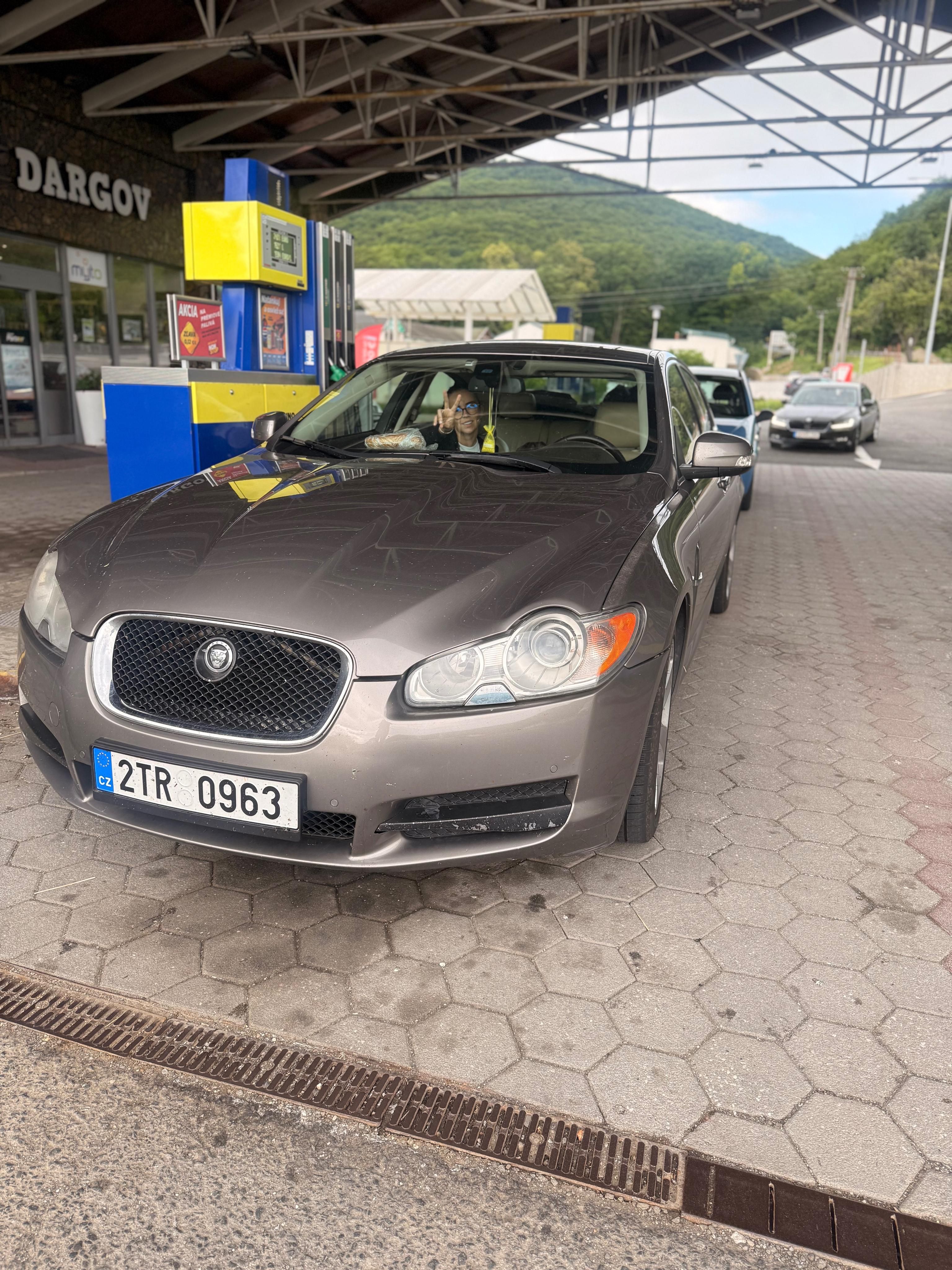 Jaguar XF, Jaguar XF 2,7D 2009 - fotka 3