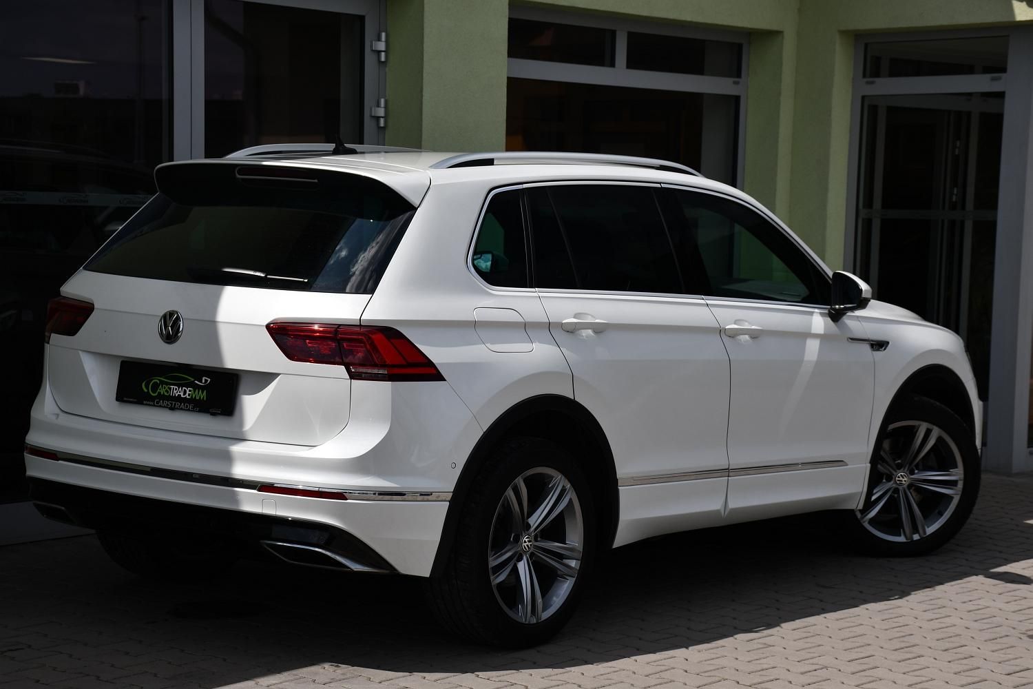 Volkswagen Tiguan, 2.0Bi-TDi R-LINE 4M DSG HUD ČR - fotka 4