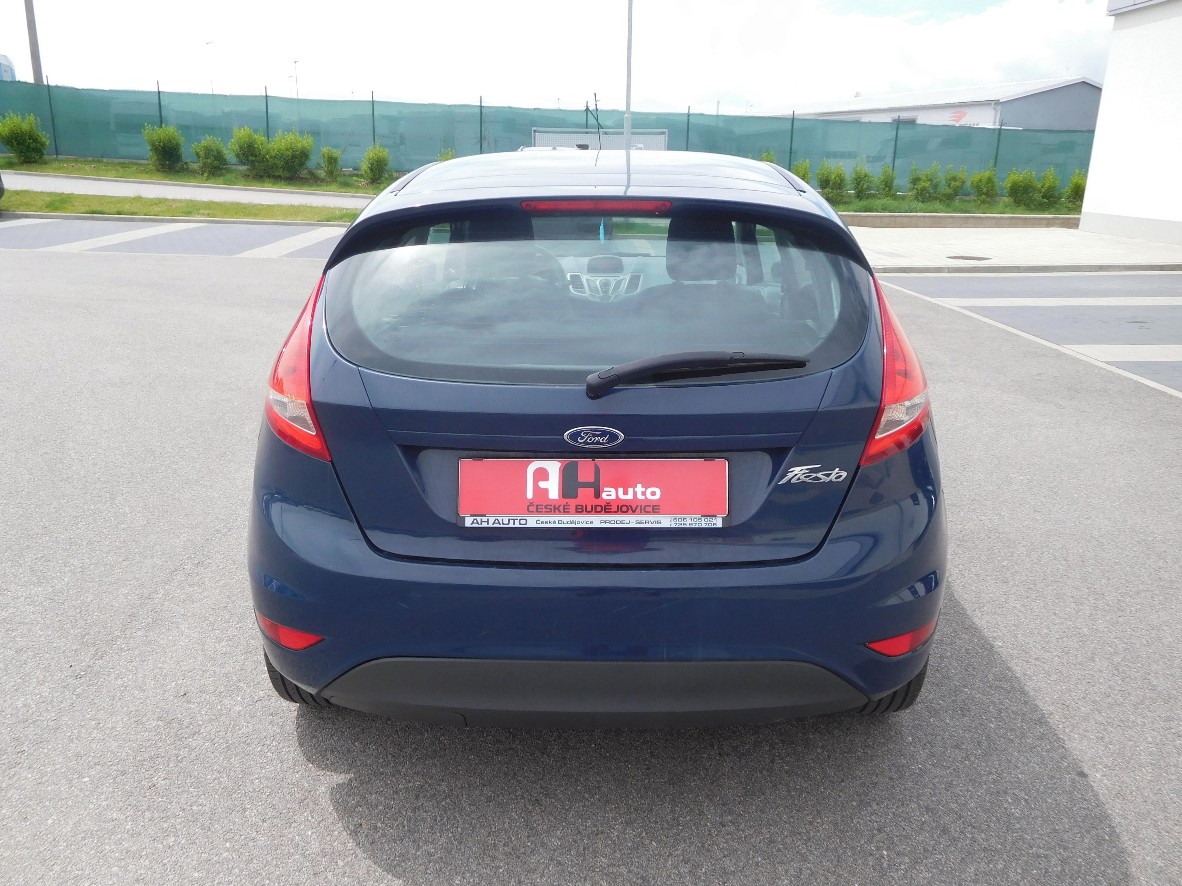 Ford Fiesta, 1,25i Sport, 44 kW, Klima - fotka 6
