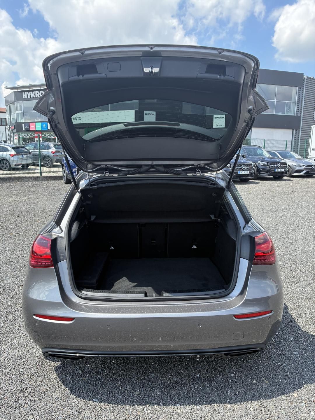 Mercedes-Benz Třídy A, A 200d - fotka 5