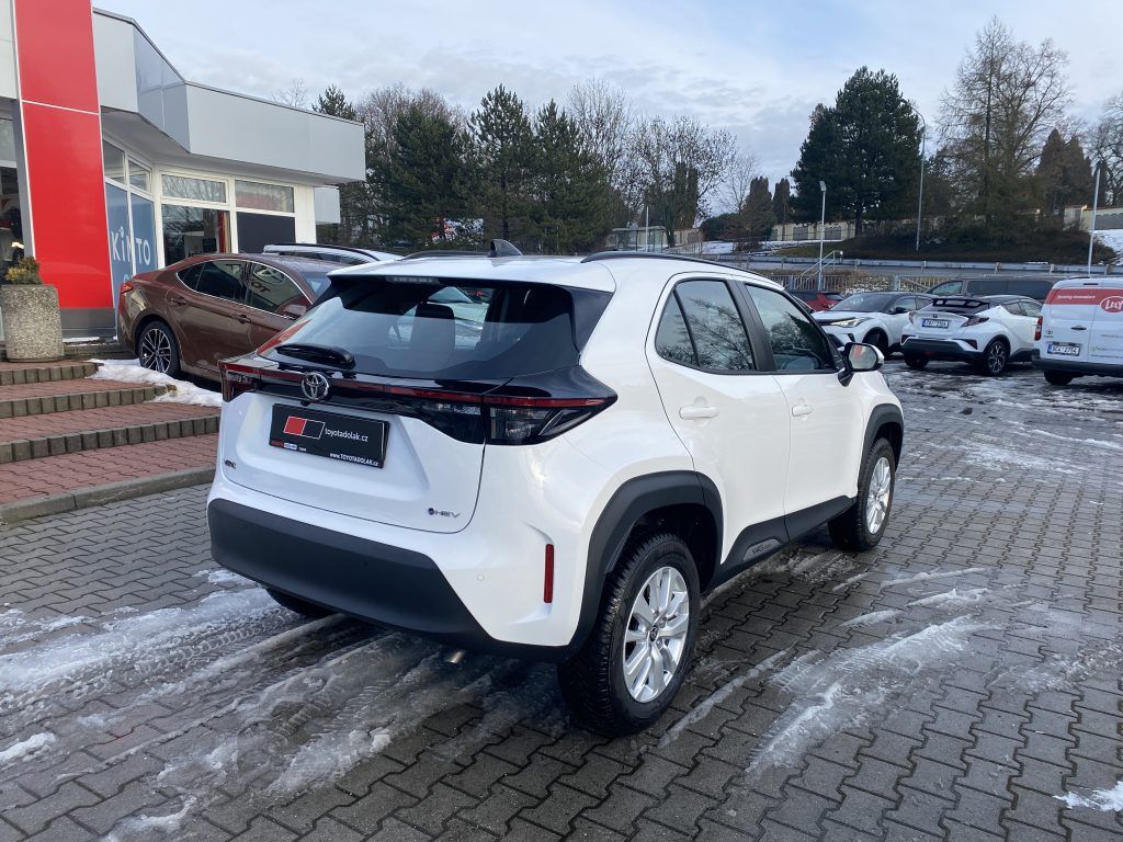 Toyota Yaris Cross, 1.5 Hybrid 116 2x4 Comfort - fotka 5
