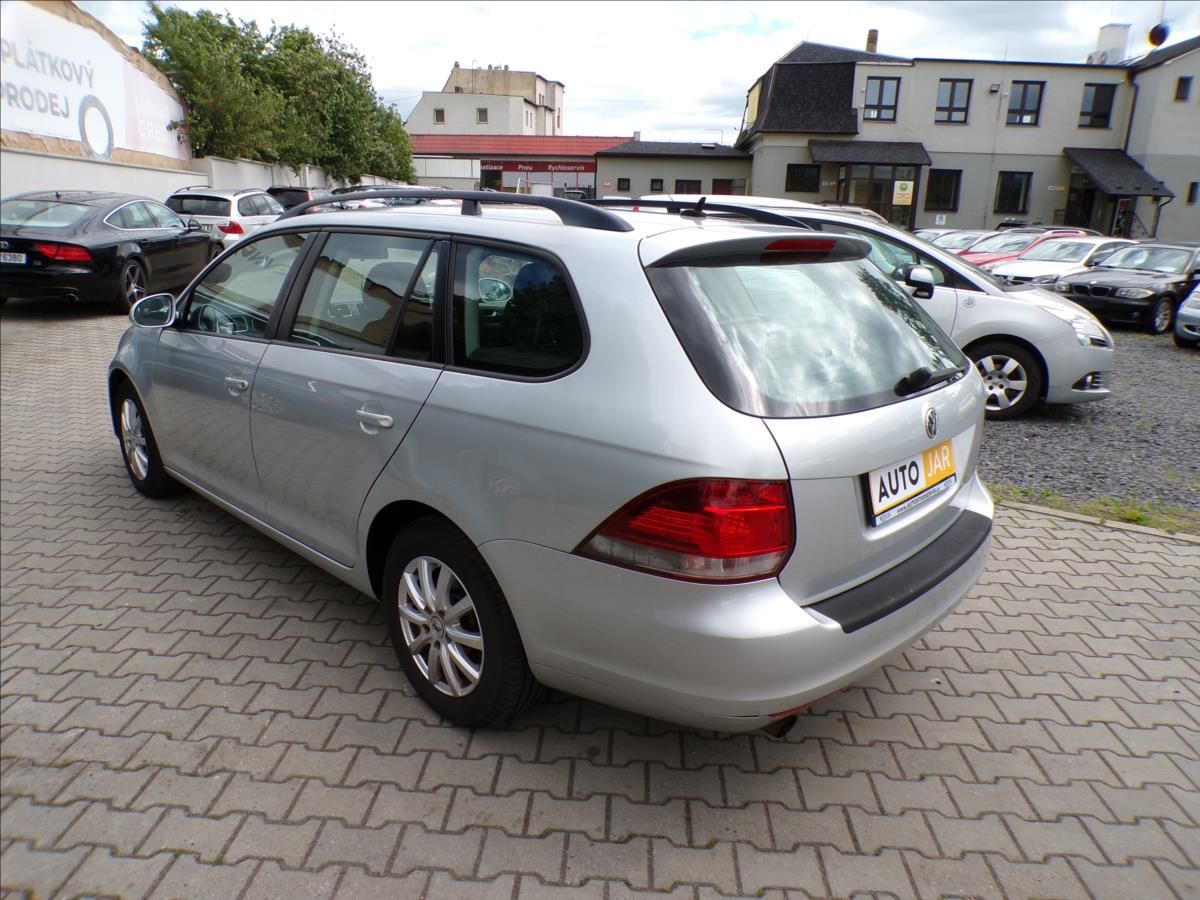Volkswagen Golf, 1,6 TDI - fotka 3