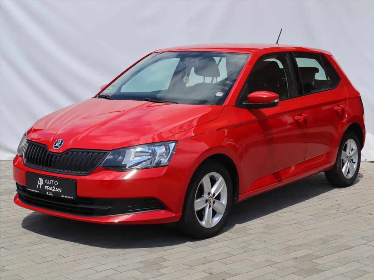 Škoda Fabia, 1,0 MPI Active, Klima - fotka 3