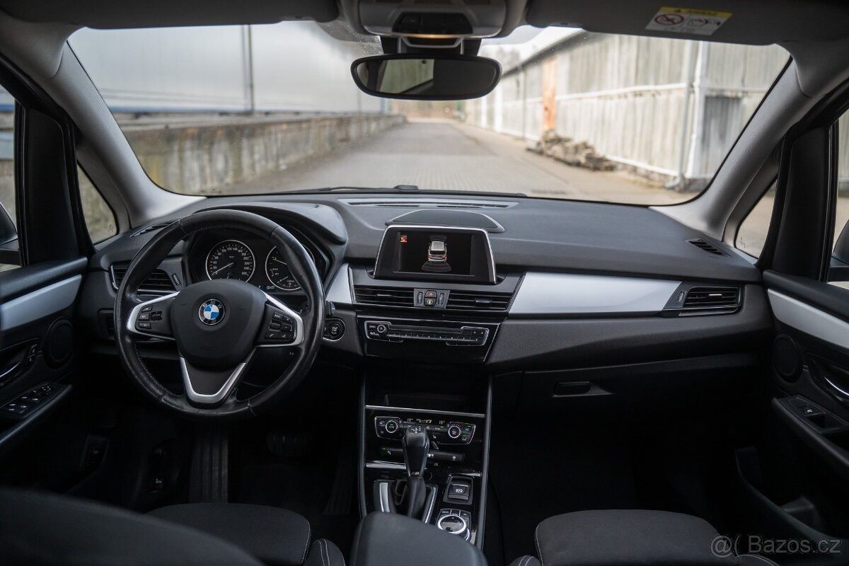 BMW Řada 2, 218d, CZ, Aut, Nav, Sport - fotka 2