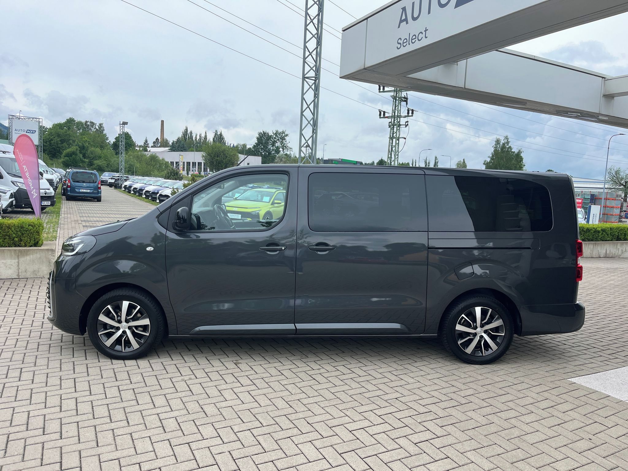 Toyota Proace Verso, 2.0 177k L2 Family Webasto 8AT - fotka 3