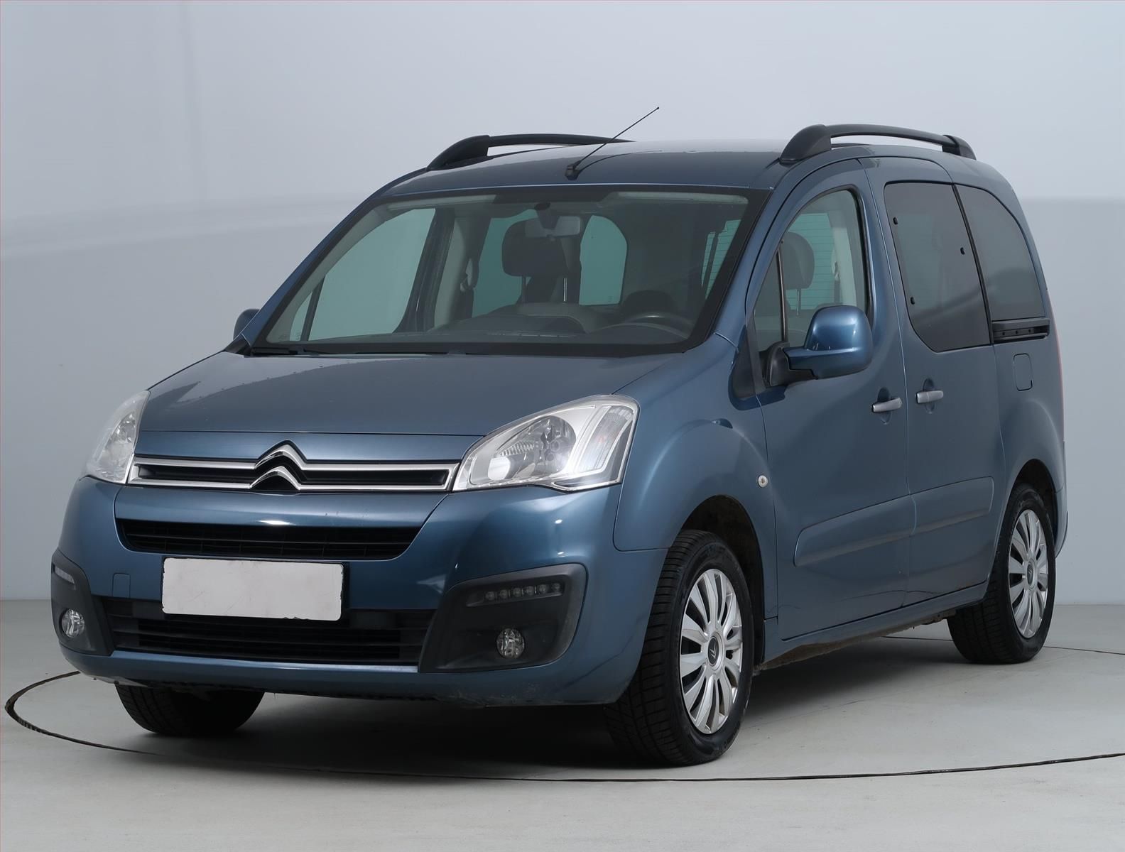 Citroën Berlingo, 1.6 VTi, 5Míst, Klima, ČR - fotka 2