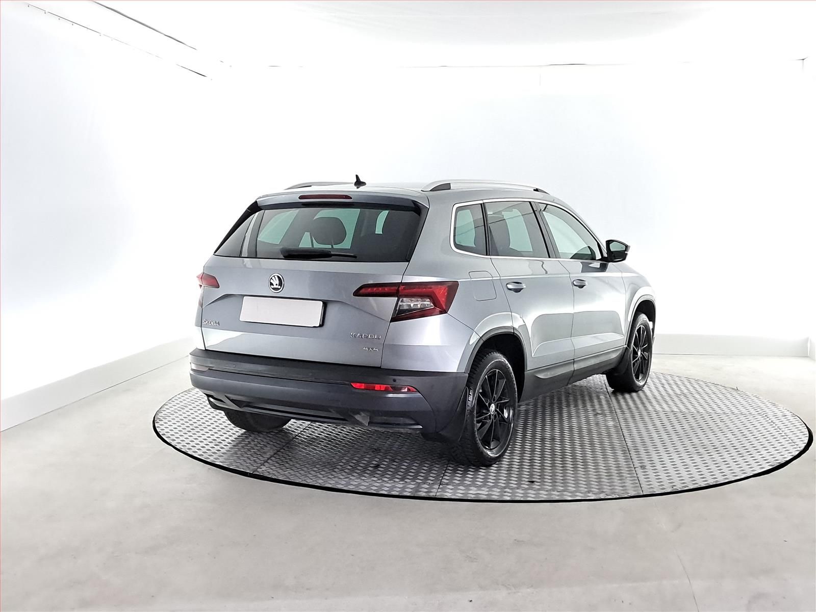 Škoda Karoq, 2.0 TDI, 4X4, Automat, Navi - fotka 5