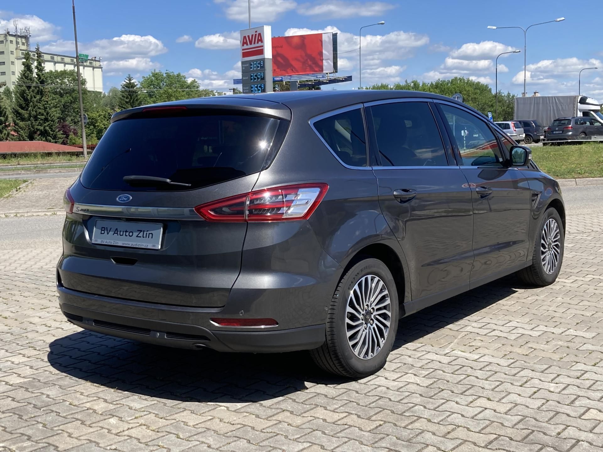 Ford S-MAX, 2.0 TDCi Titanium, 7míst - fotka 5