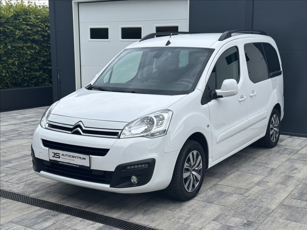 Citroën Berlingo, 1,2 PT 110PS  Multispace Shine - fotka 2