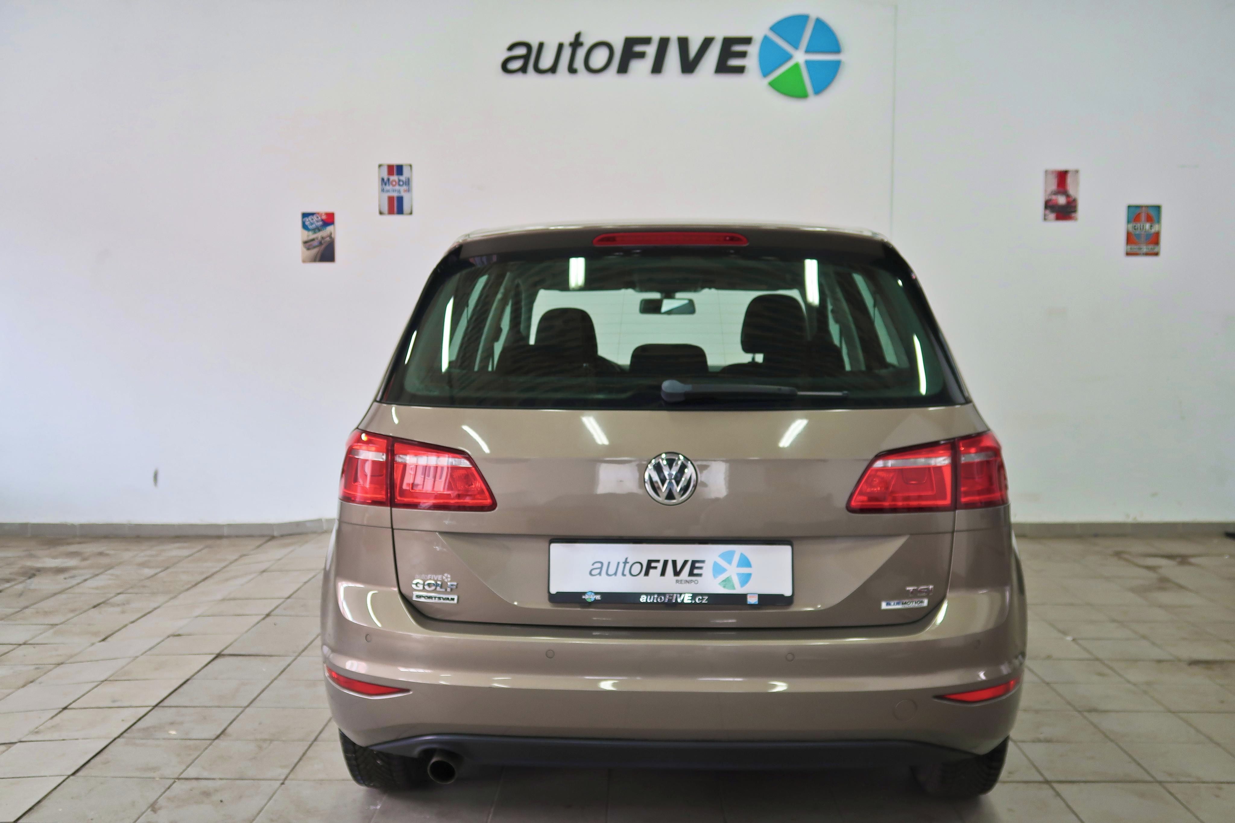 Volkswagen Golf Sportsvan, 1.2TSI 81kW,VÝHŘEV,SENZORY,ZÁR - fotka 4