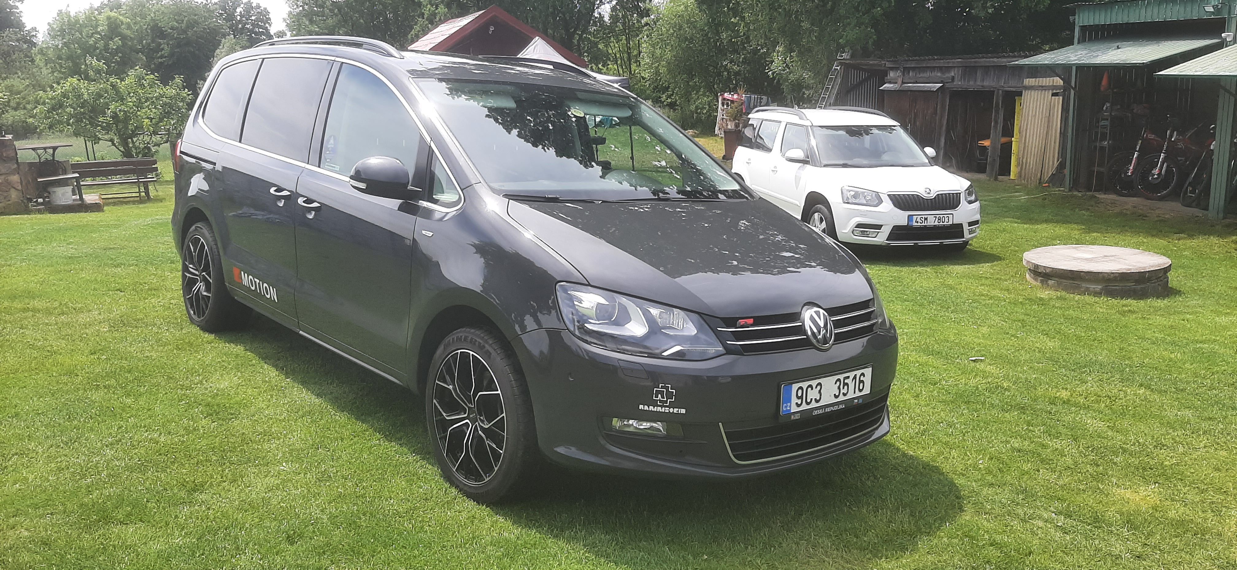 Volkswagen Sharan, 135KW, 4x4, Webasto,Cebia,7DSG - fotka 2