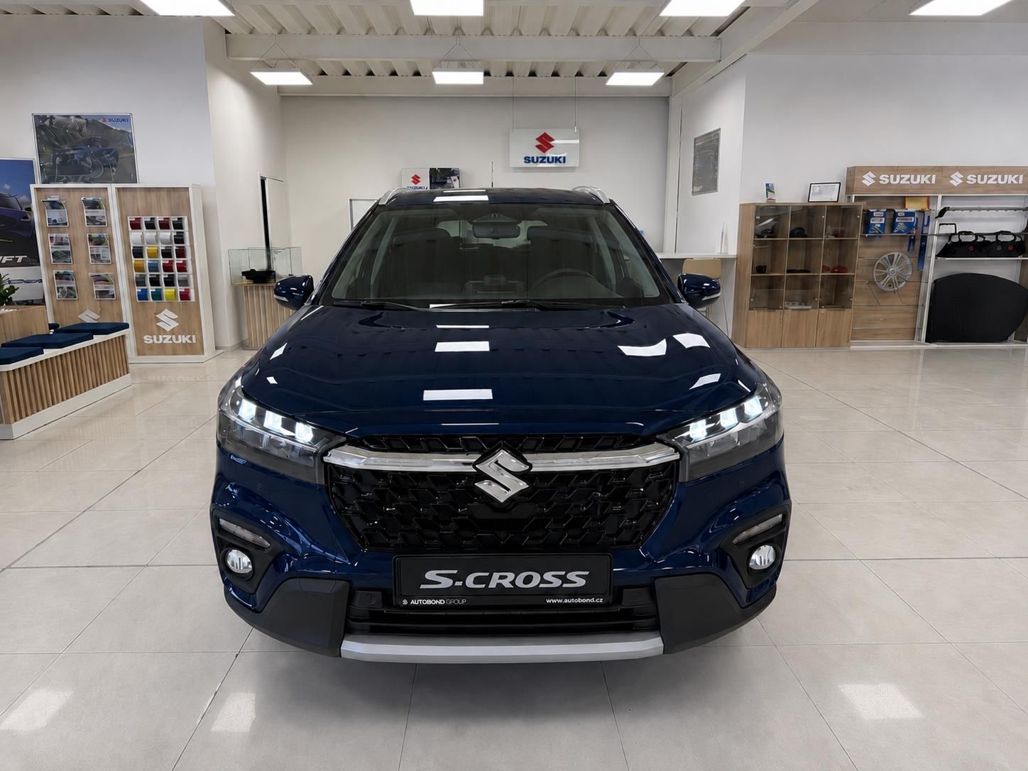 Suzuki S-Cross, PREMIUM 1,4 A/T 4x2 MY25 - fotka 2