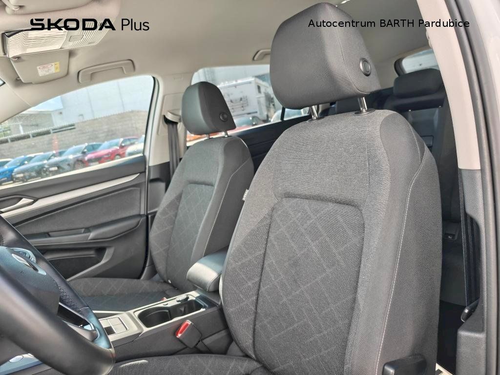 Volkswagen Golf, Variant / 1,0 TSI / 81 kW / Li - fotka 6