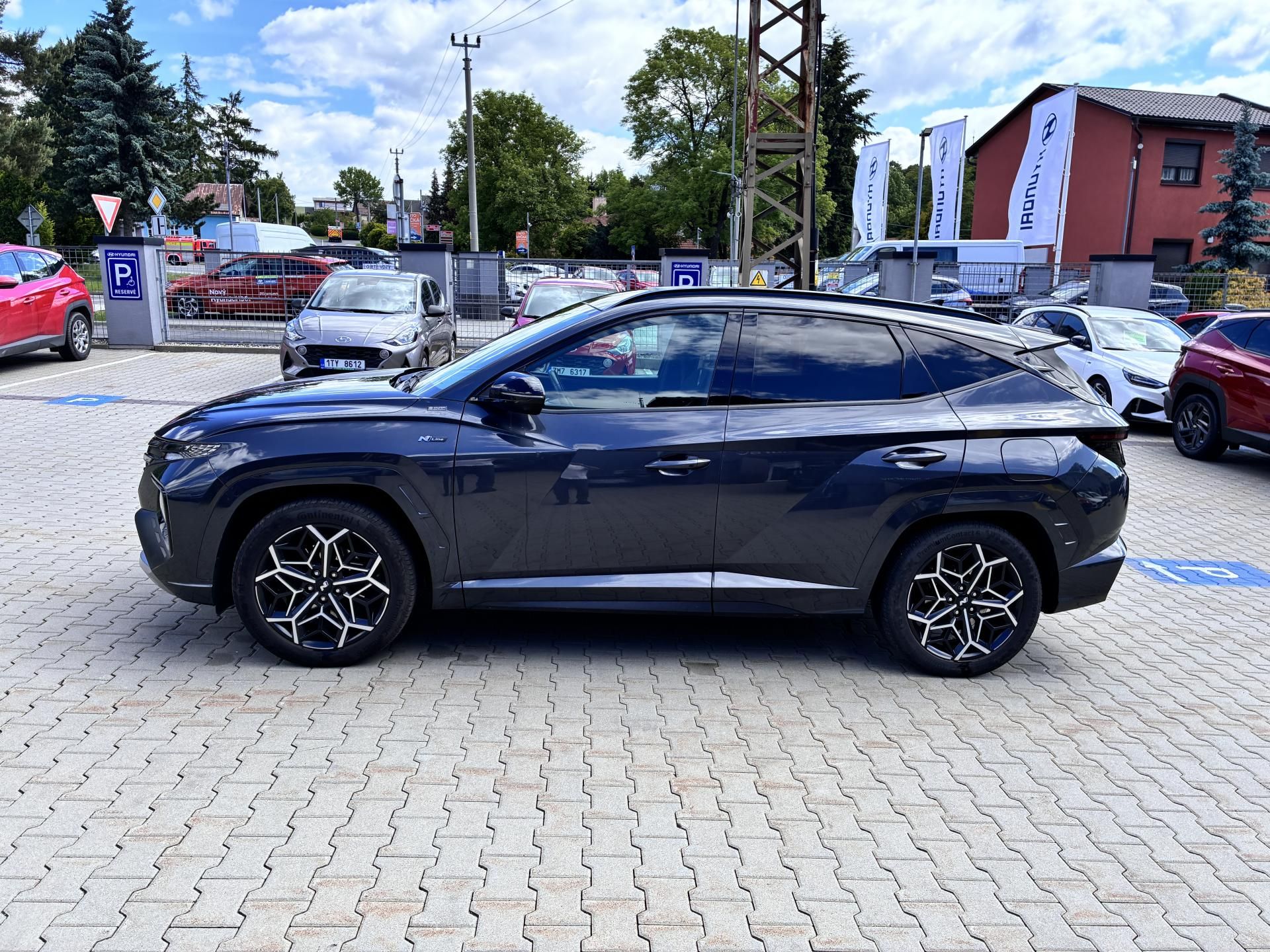 Hyundai Tucson, T-GDi 110kW 4x4 N LINE PREMIUM - fotka 4