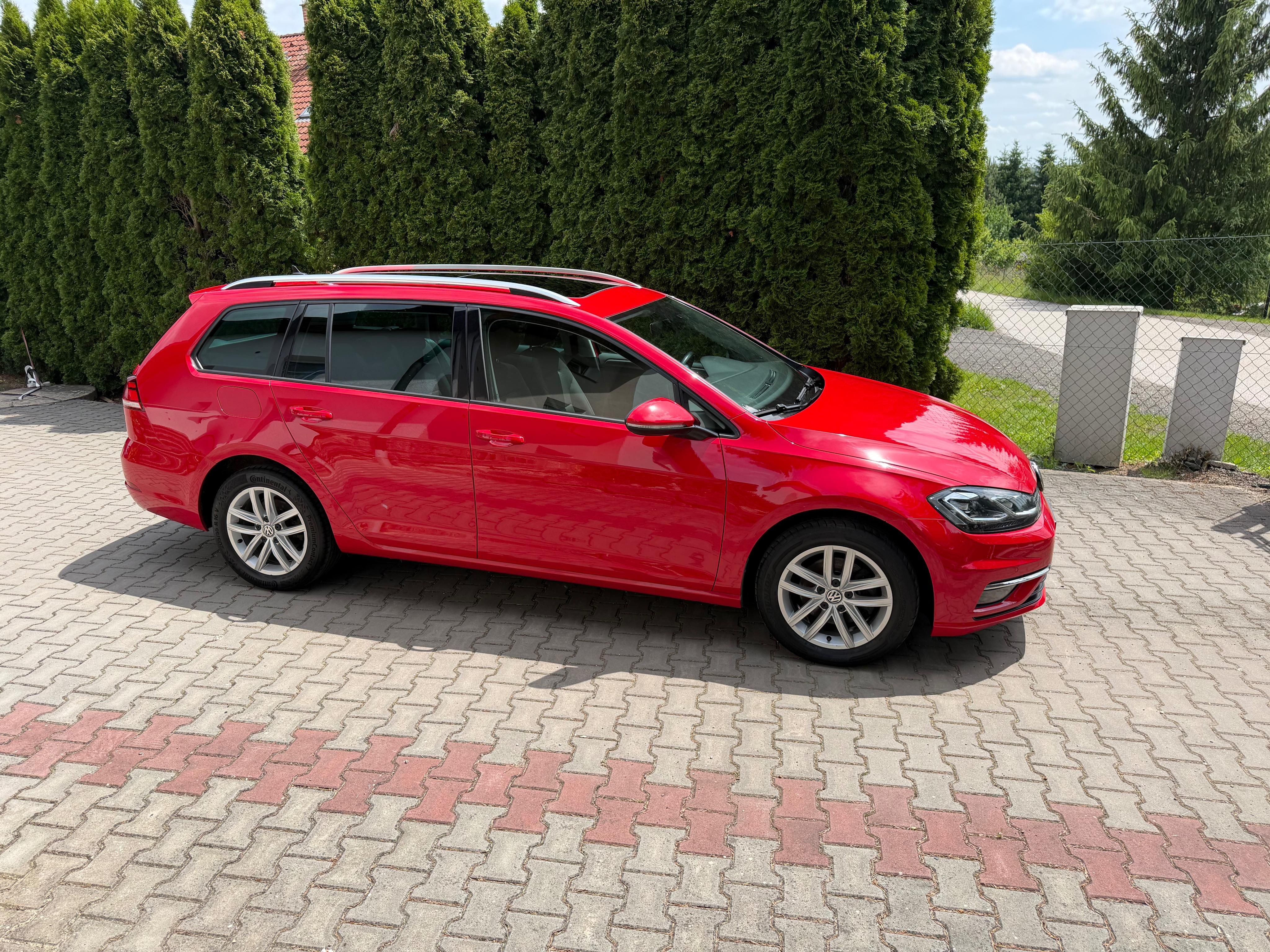 Volkswagen Golf, VII 1,5TSi/110kw DSG Panorama - fotka 2