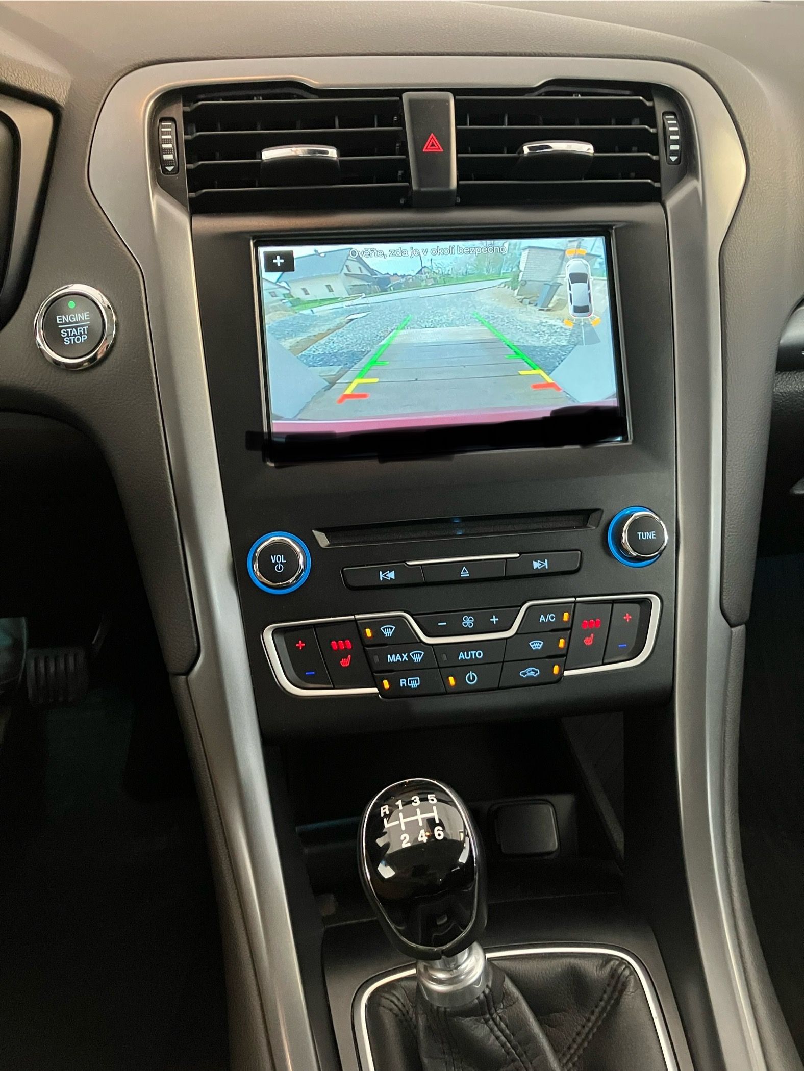Ford Mondeo, Ford Mondeo kombi Titanium - fotka 3