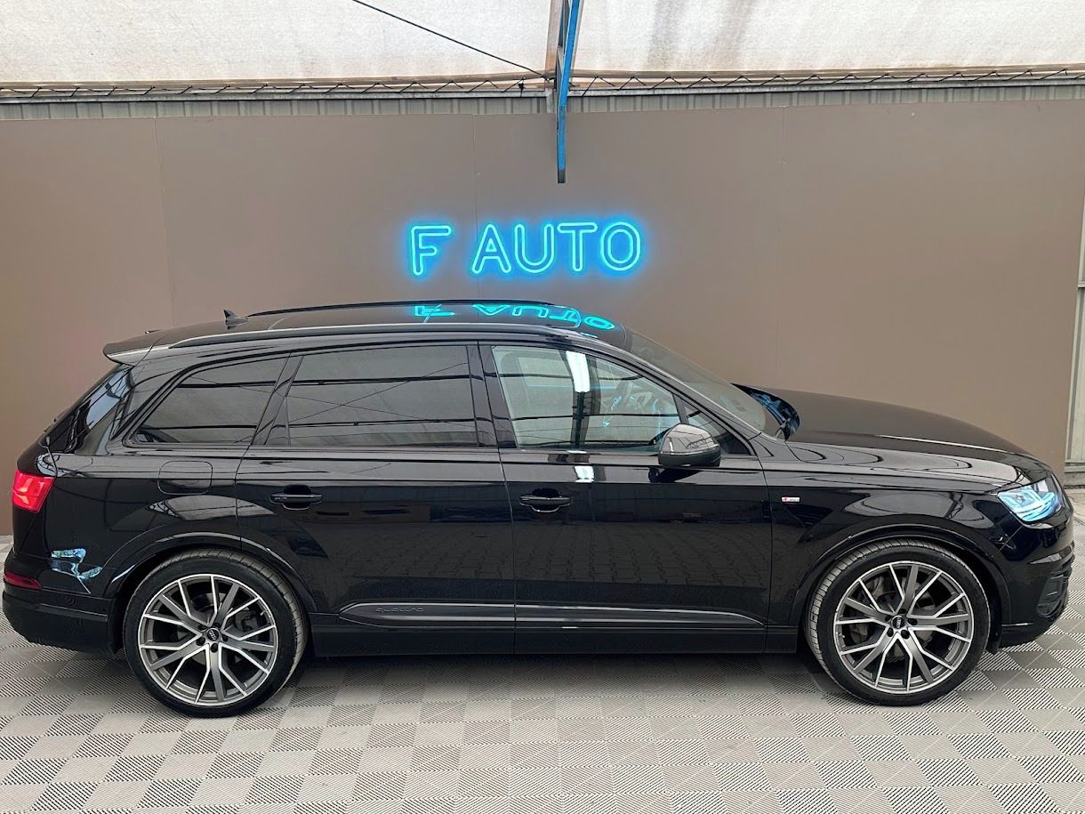Audi Q7, 50TDI 7 míst MATRIX CZ - fotka 2