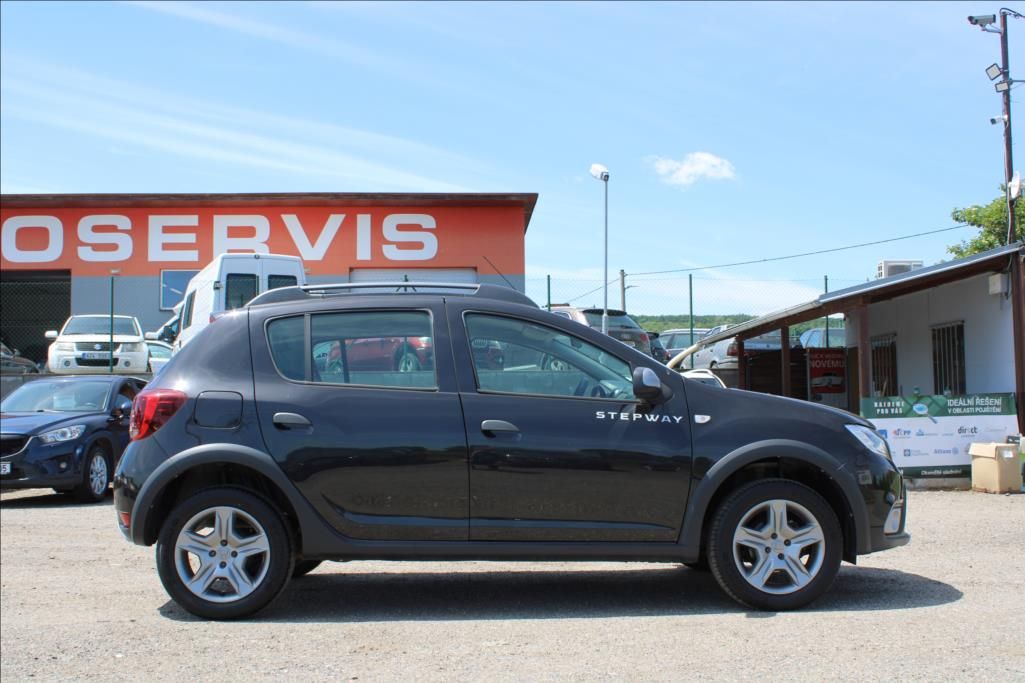Dacia Sandero, 0,9 TCe  STEPWAY, TOP, ČR - fotka 4