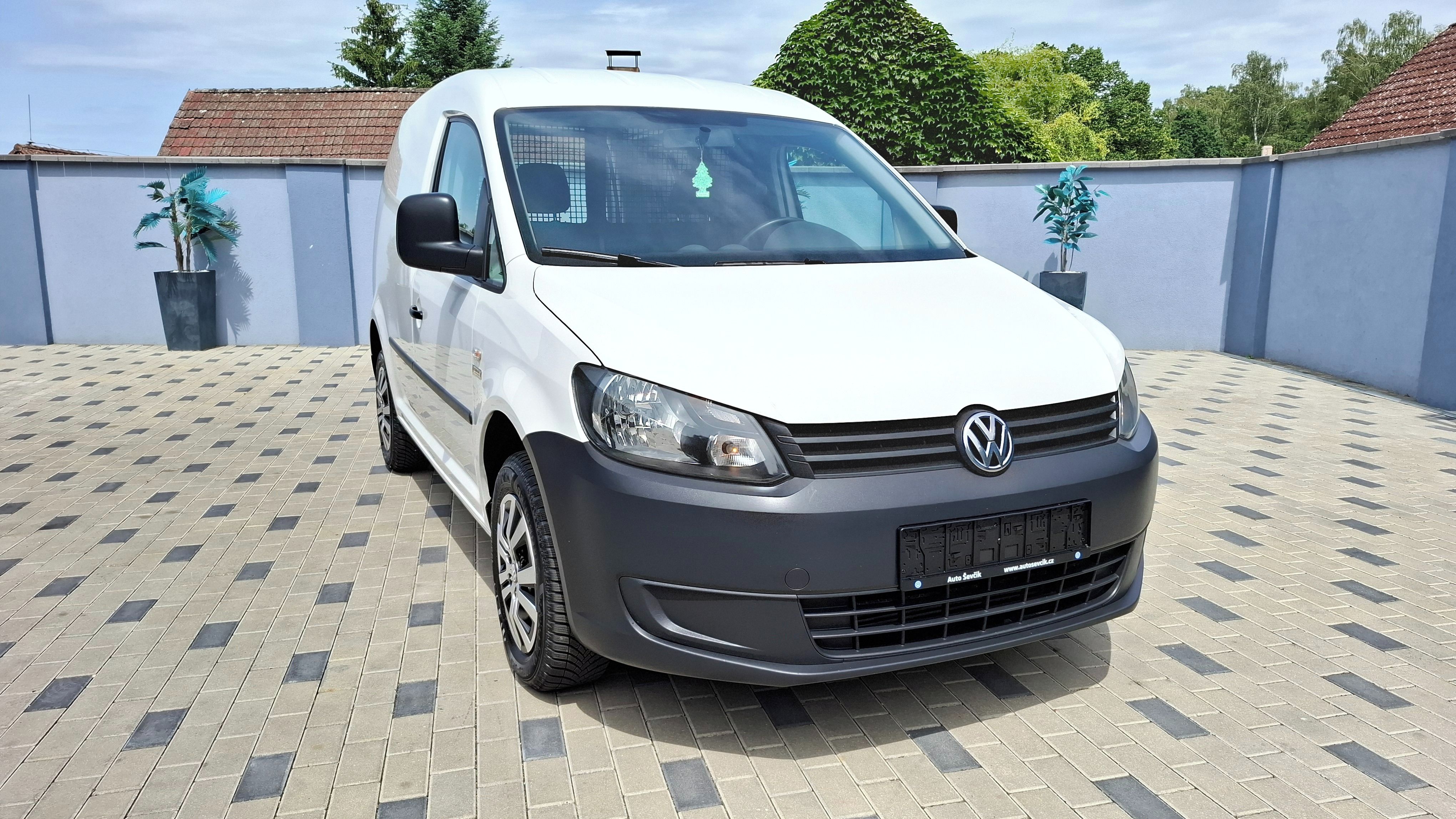 Volkswagen Caddy, III 1,6 TDI - VELMI PĚKNÝ STAV - fotka 3