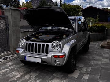 2.5 CRD, 4x4, 105kW