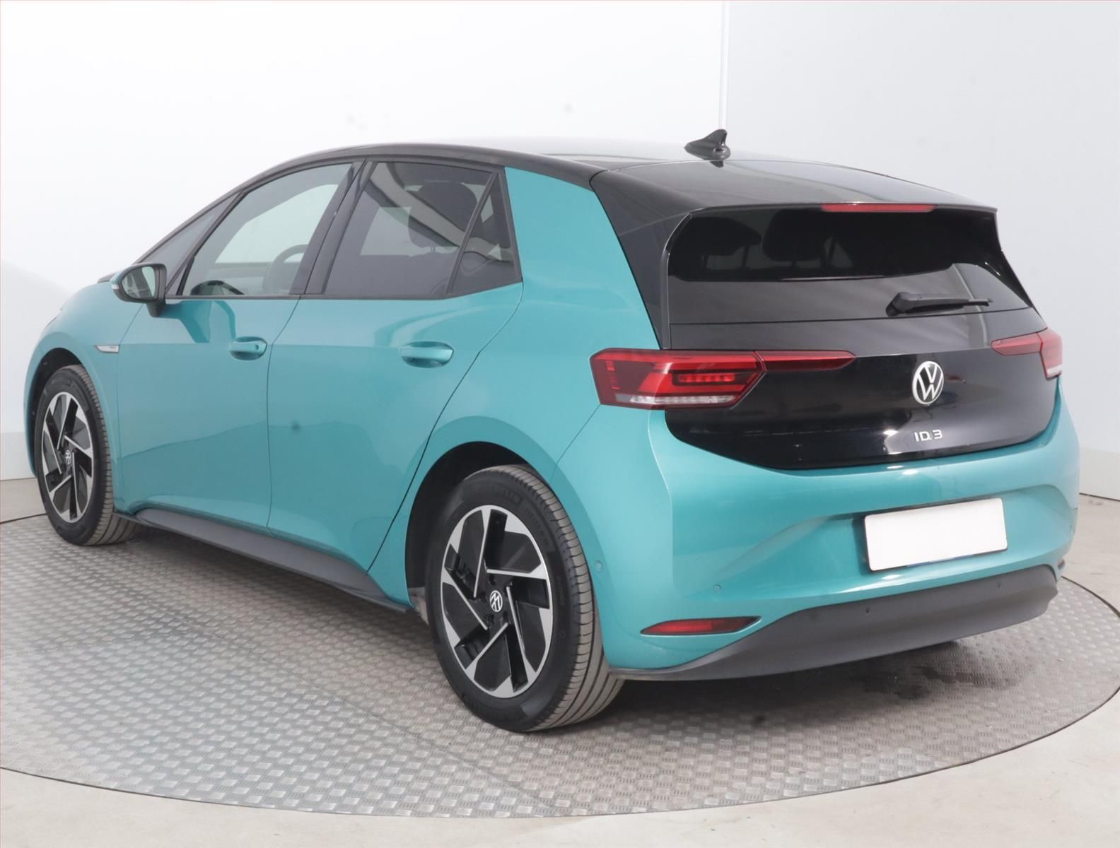 Volkswagen ID.3, 1st (62 kWh), SoH 89% - fotka 4