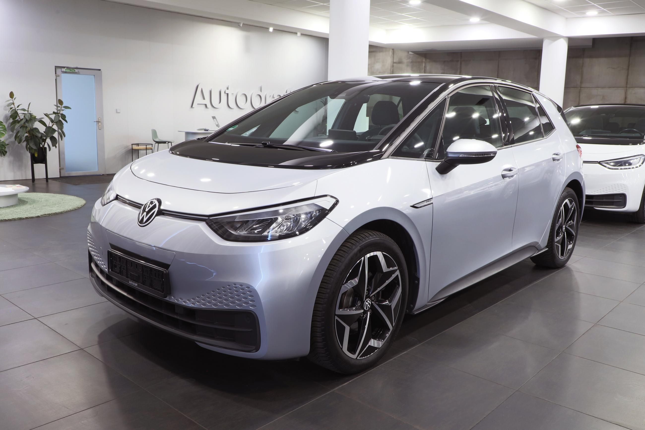 Volkswagen ID.3, ID.3 Pro 150kW / ALU 19'' - fotka 2