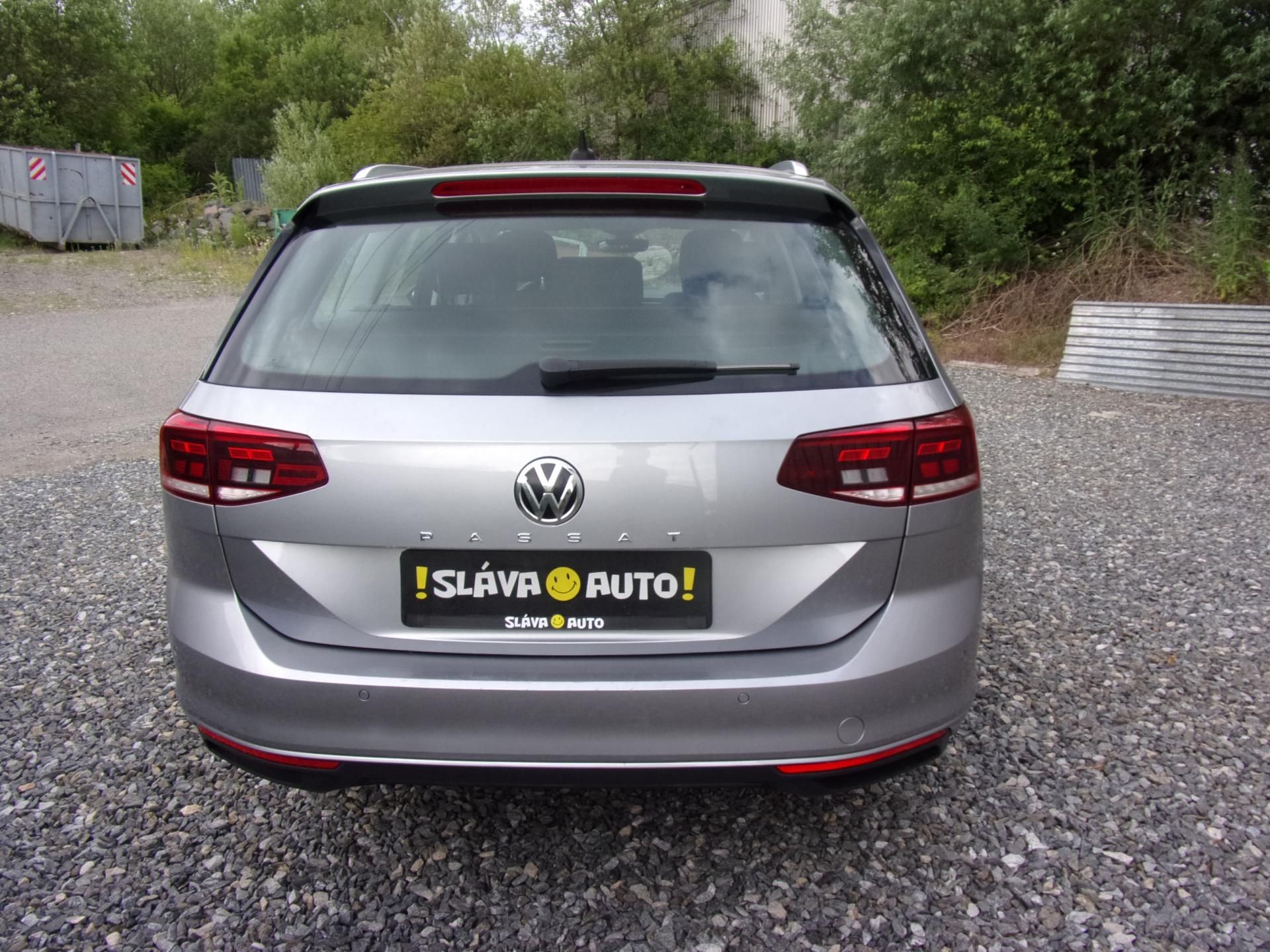 Volkswagen Passat, 2.0TDi 110kW BUSINESS DSG SERV - fotka 6