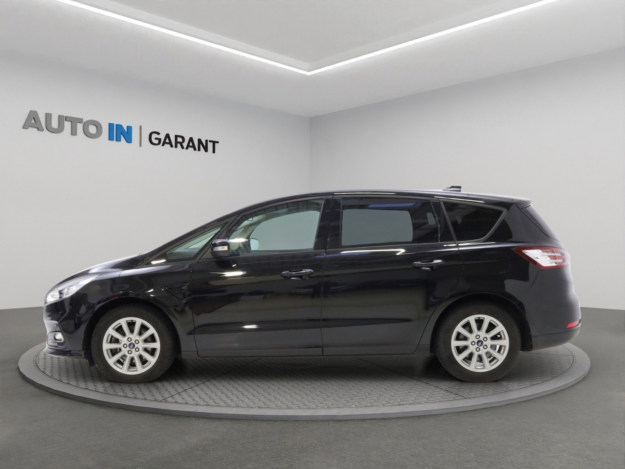 Ford S-MAX, 110kW, manuál, FordPass,servis - fotka 3