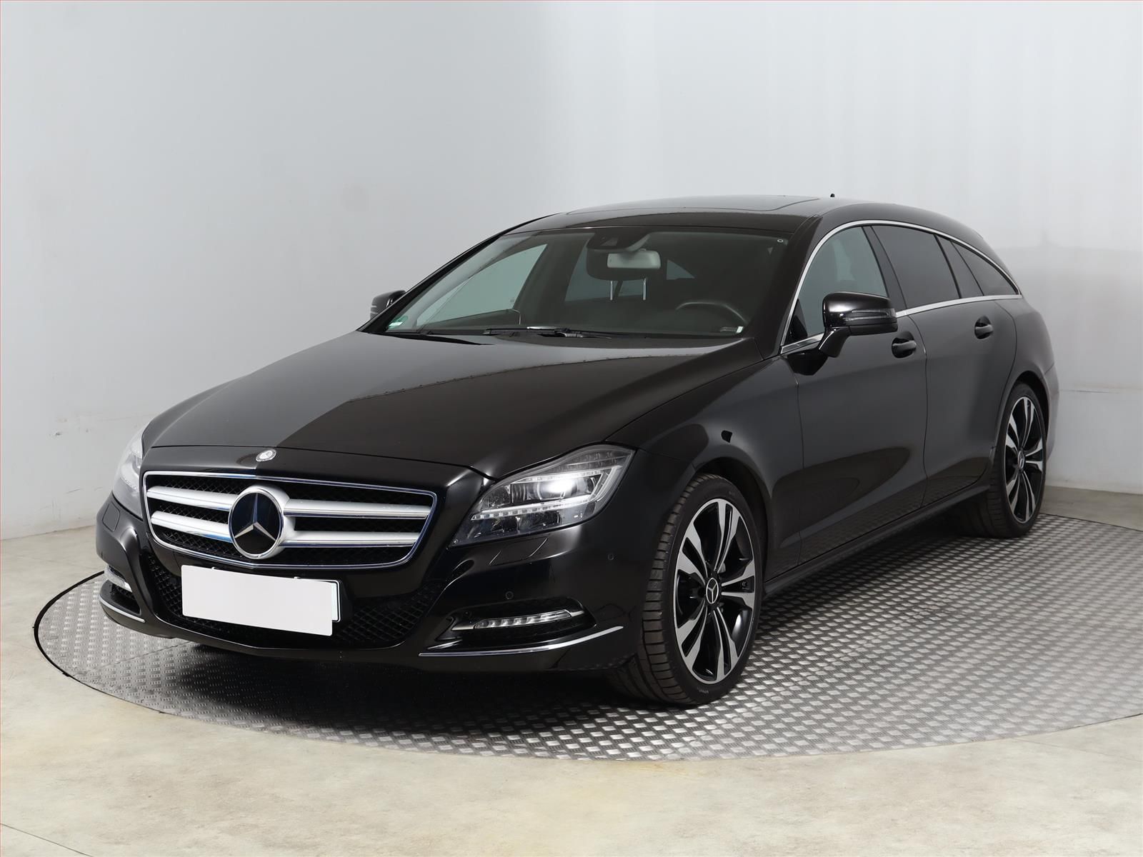 Mercedes-Benz CLS, 350 CDI 4MATIC, 4X4, Automat - fotka 2