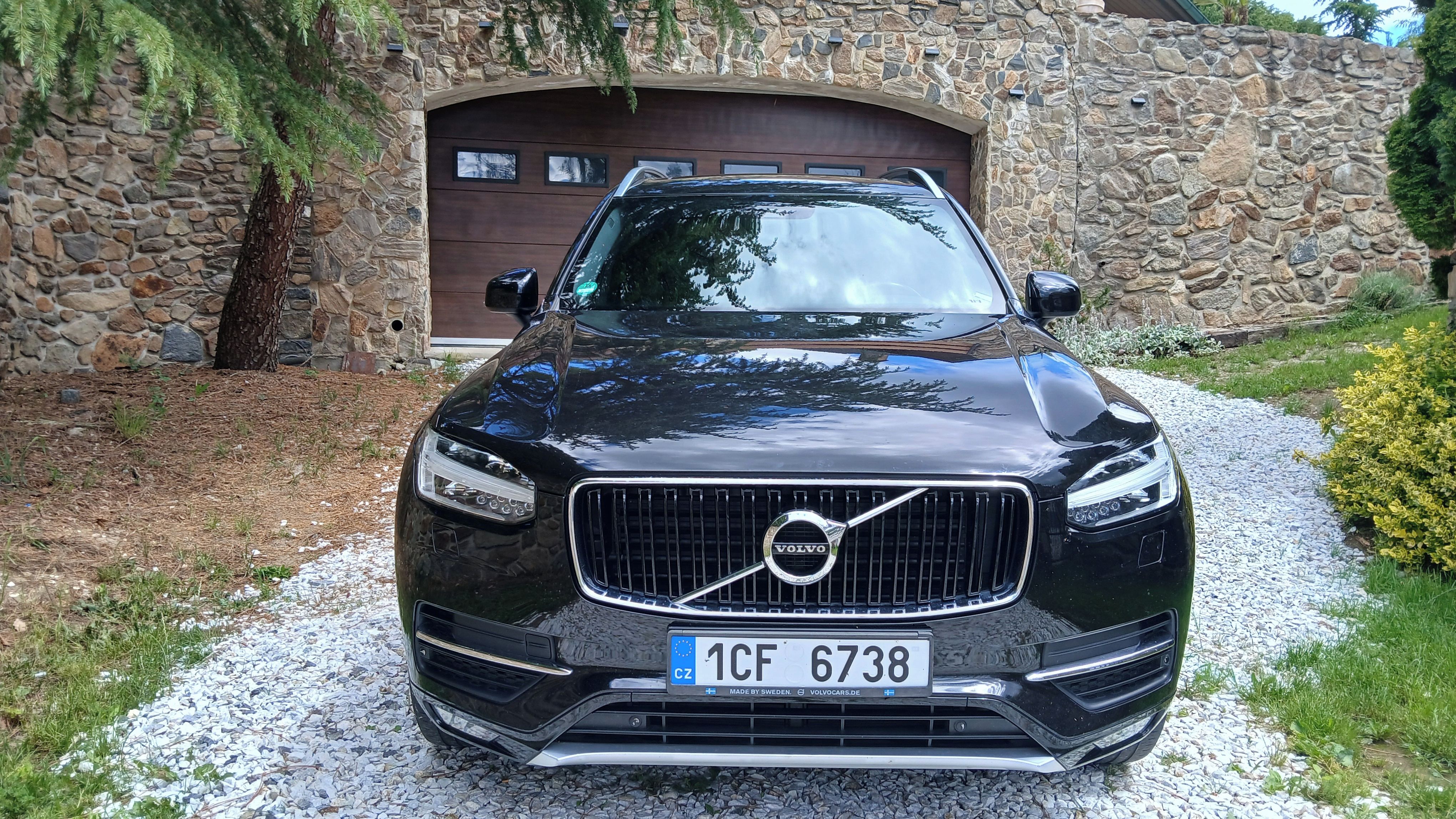 Volvo XC90, 2.0D 173KW SUMMUM 4x4 - tažné
