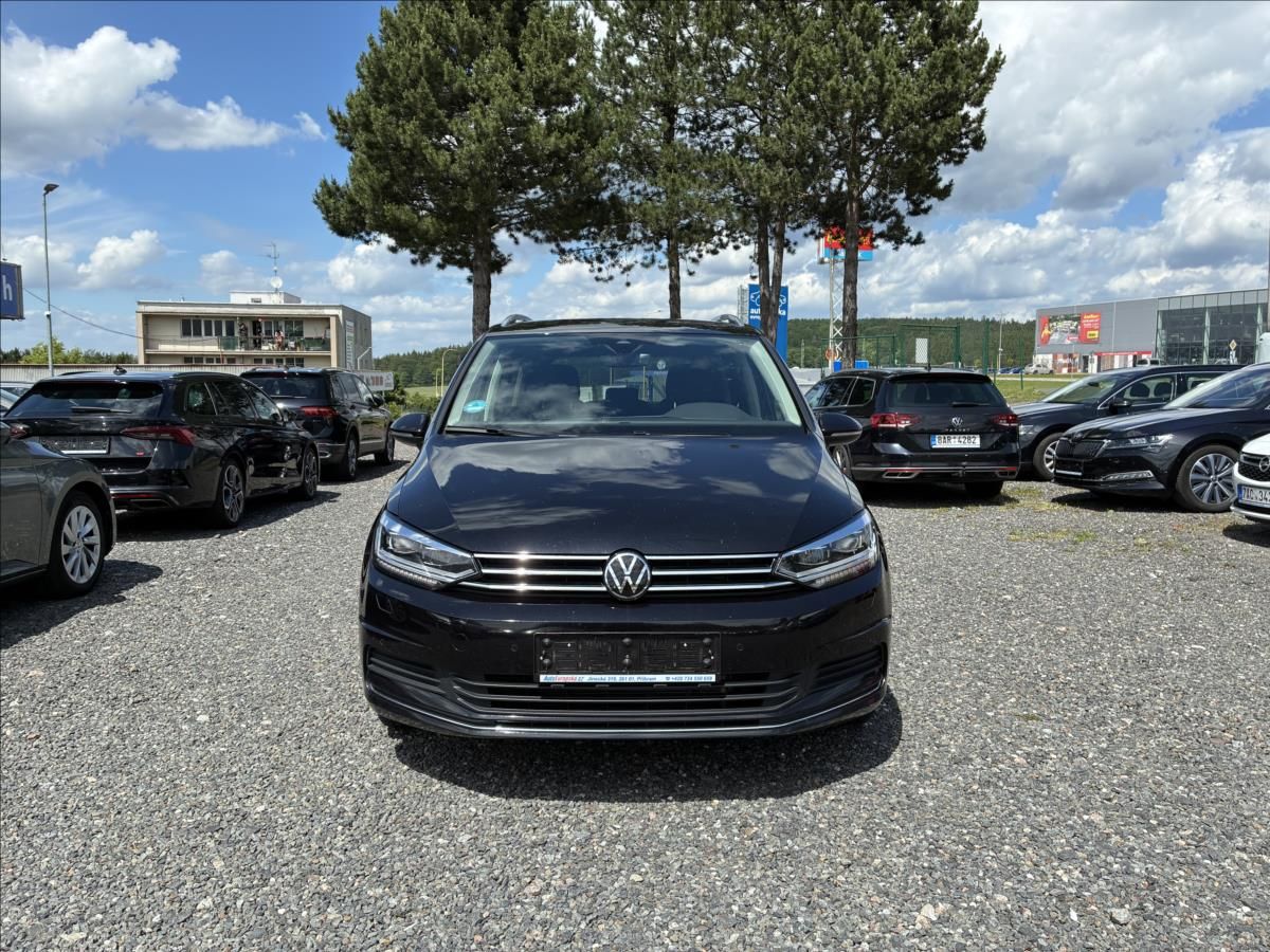 Volkswagen Touran, 2,0 TDI ,7 MÍST,TAŽNÉ,KAMERA - fotka 4