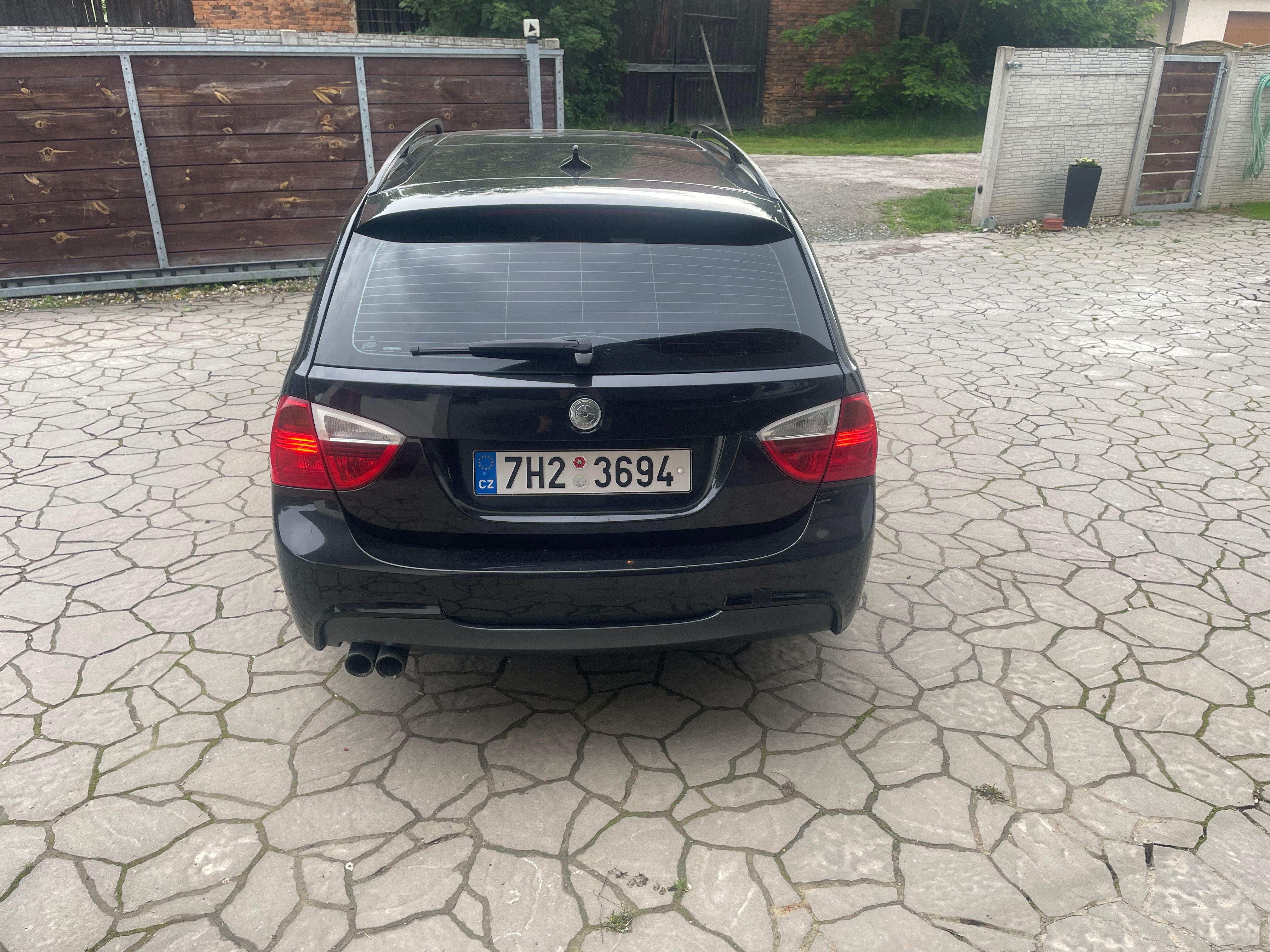BMW Řada 3, 3.0 170kw,m-paket,380 tkm - fotka 6