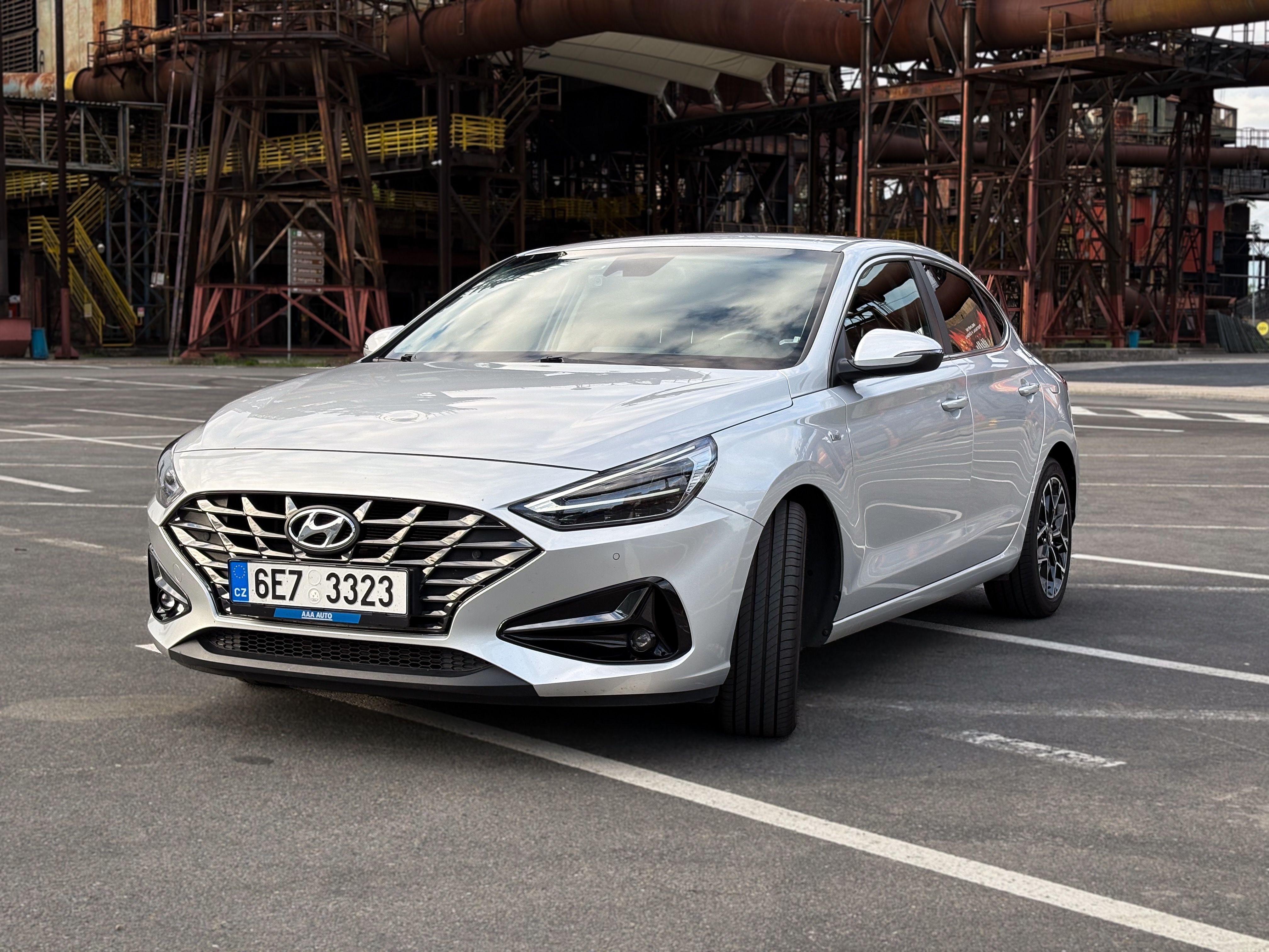 Hyundai i30, 1.5 t-gdi MHEV, fastback verze - fotka 2
