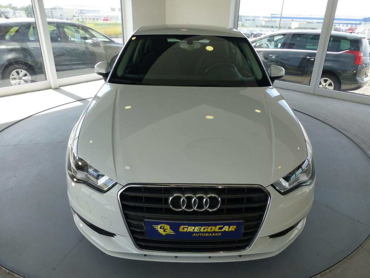 Audi A3, 2,0TDI-110KW**NAVIGACE**PARK.S - fotka 2
