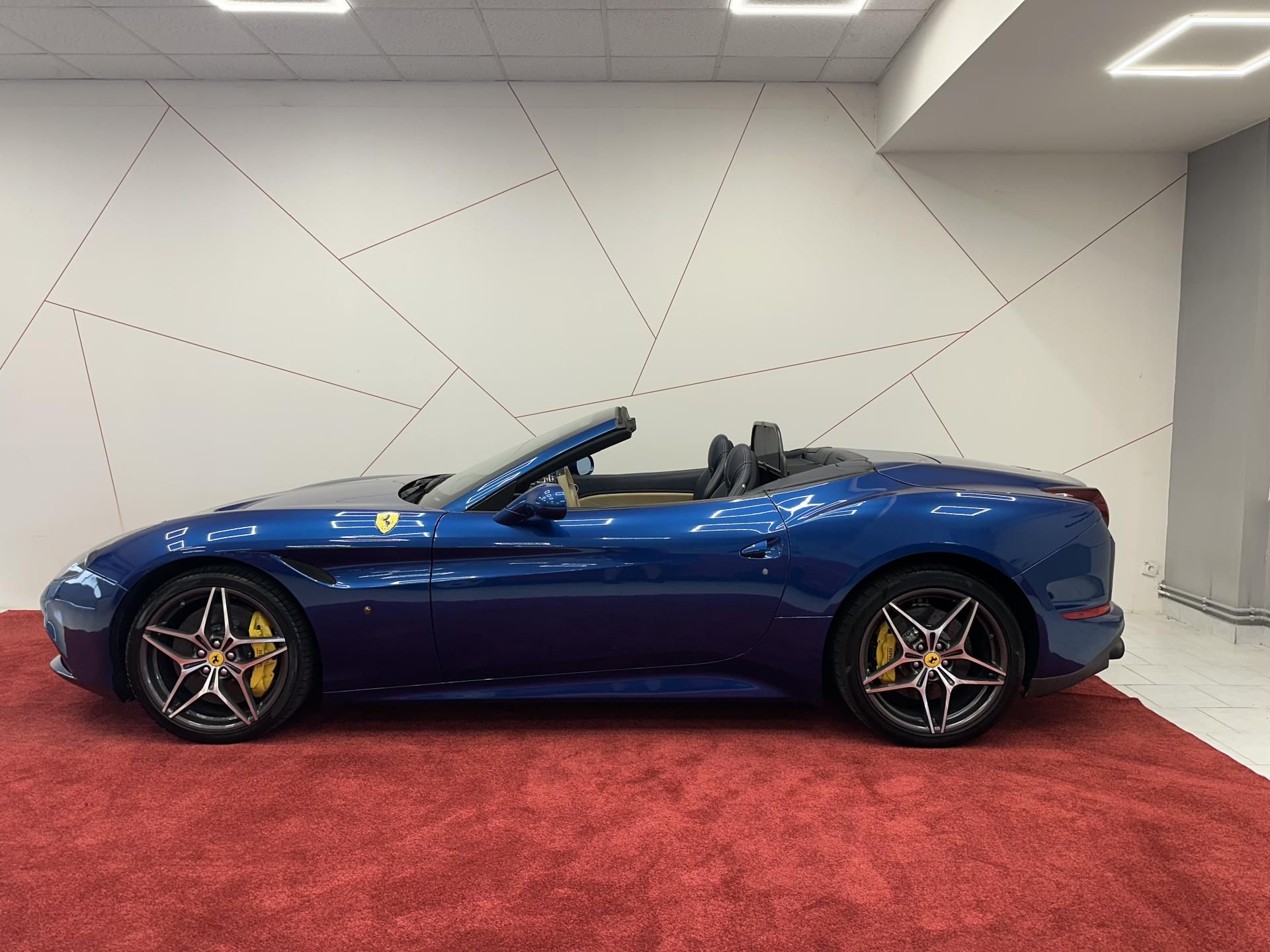 Ferrari California, T 3.9 HGTE*VENTILACE*CARBON - fotka 3