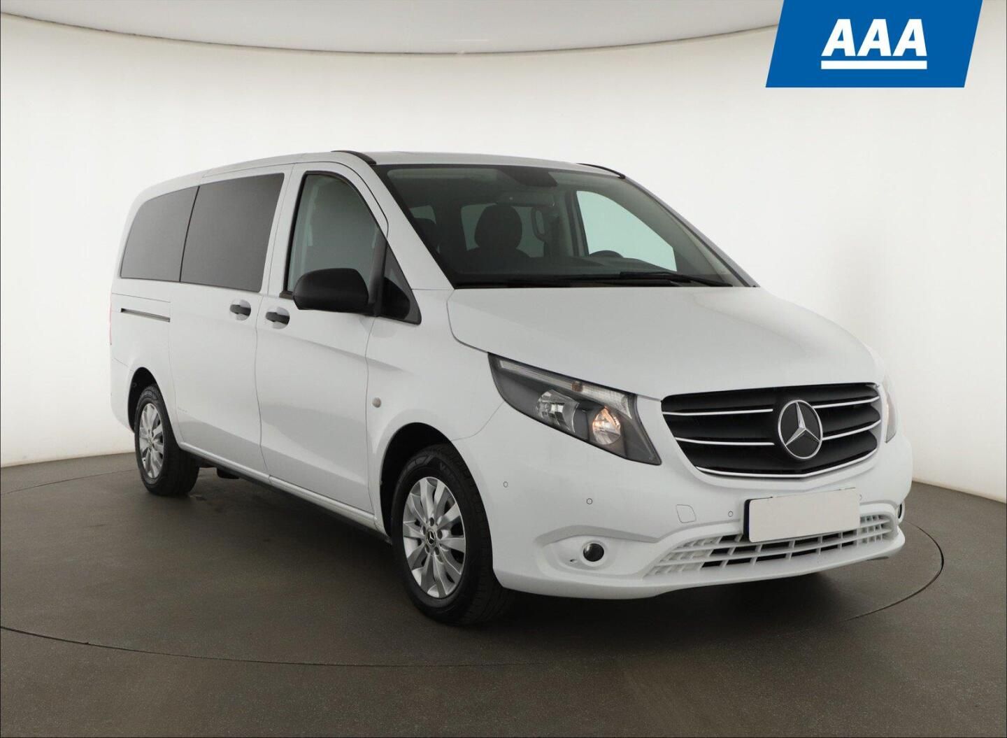 Mercedes-Benz Vito, 114 CDI, Tourer/L, 8 míst