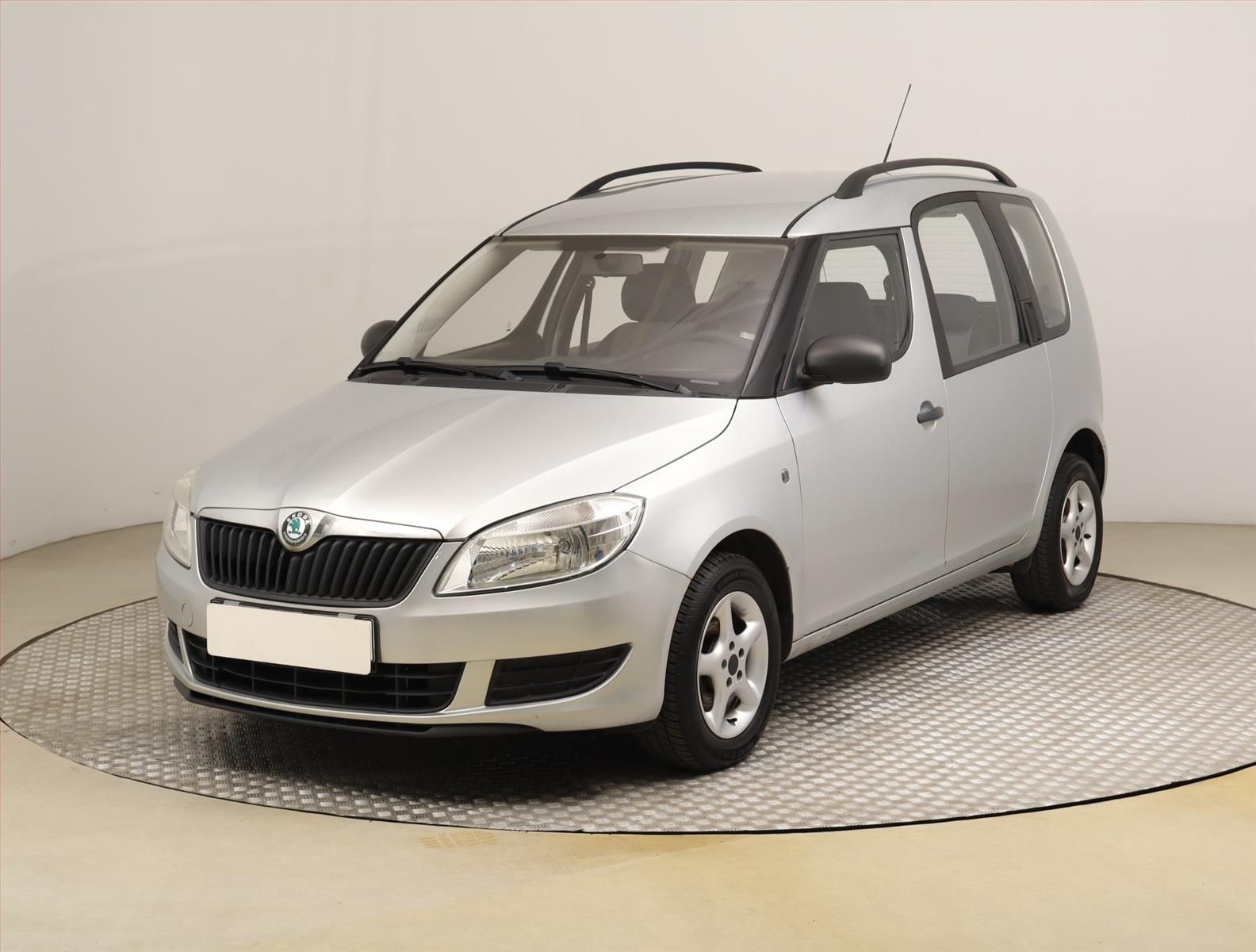 Škoda Roomster, 1.4 16V - fotka 2
