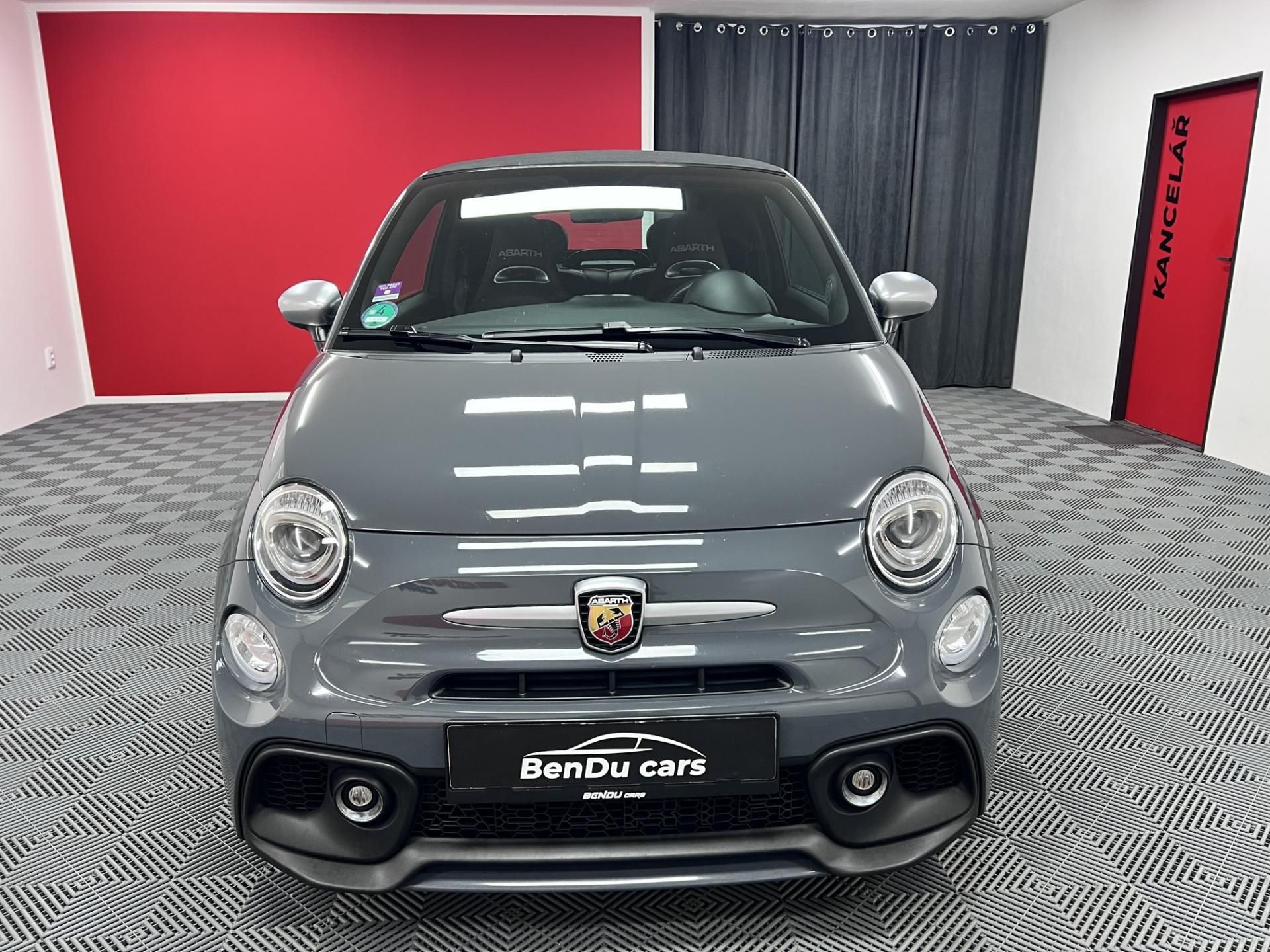 Fiat 500C, Abarth 595C Turismo manuál - fotka 2