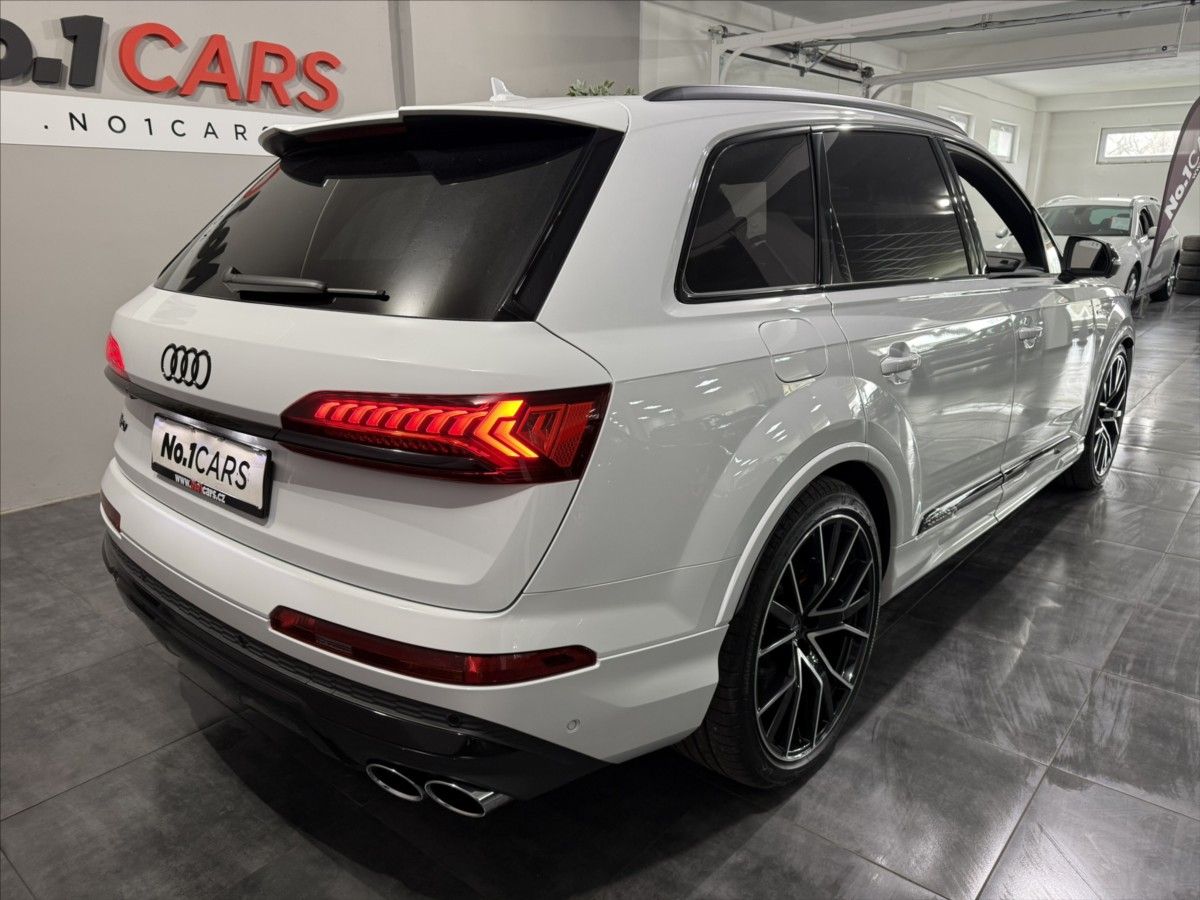 Audi SQ7, 4,0   TFSI 507HP MATRIX B&O ČR - fotka 5