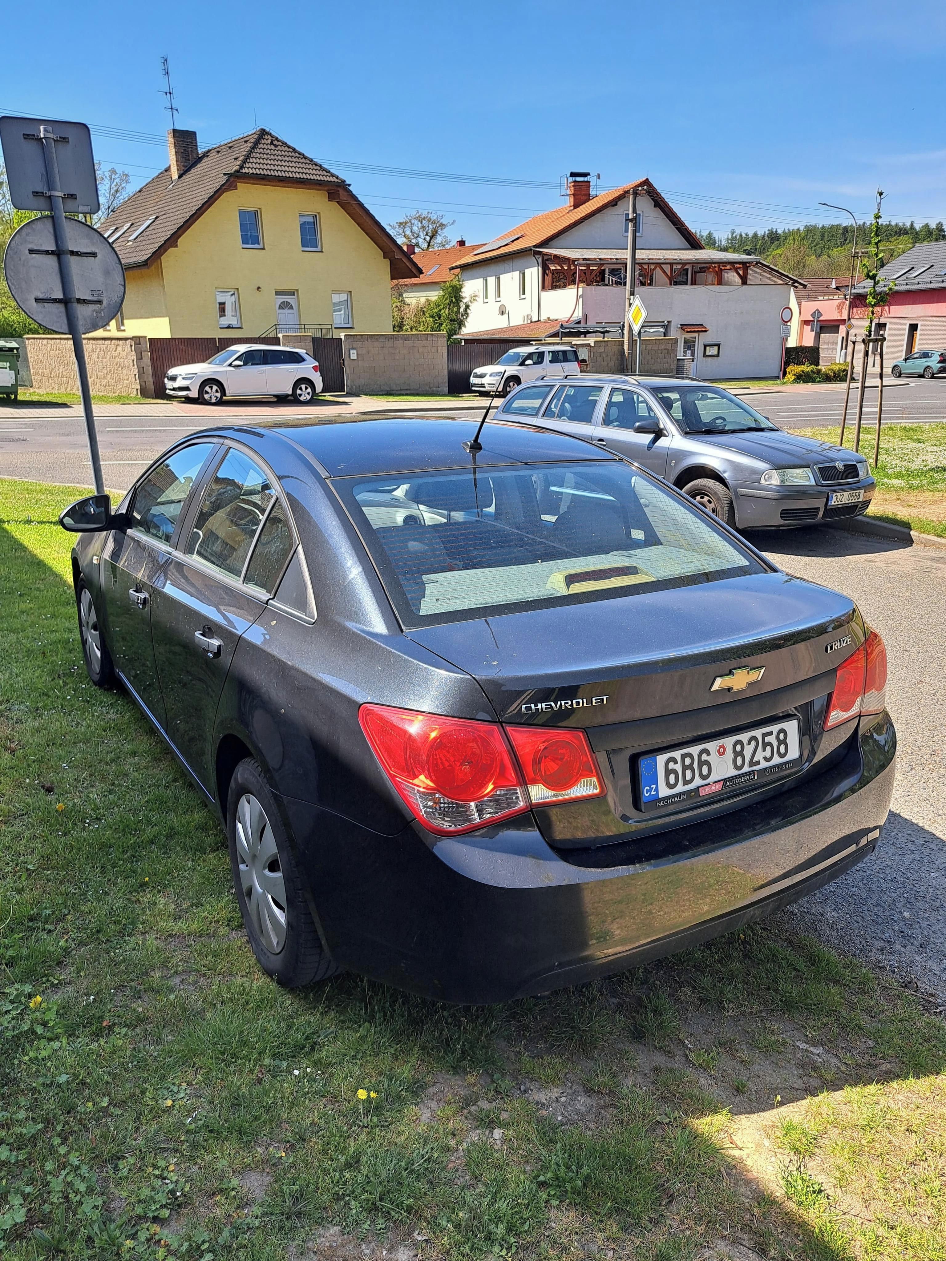 Chevrolet Cruze, 1.6 83KW - fotka 5